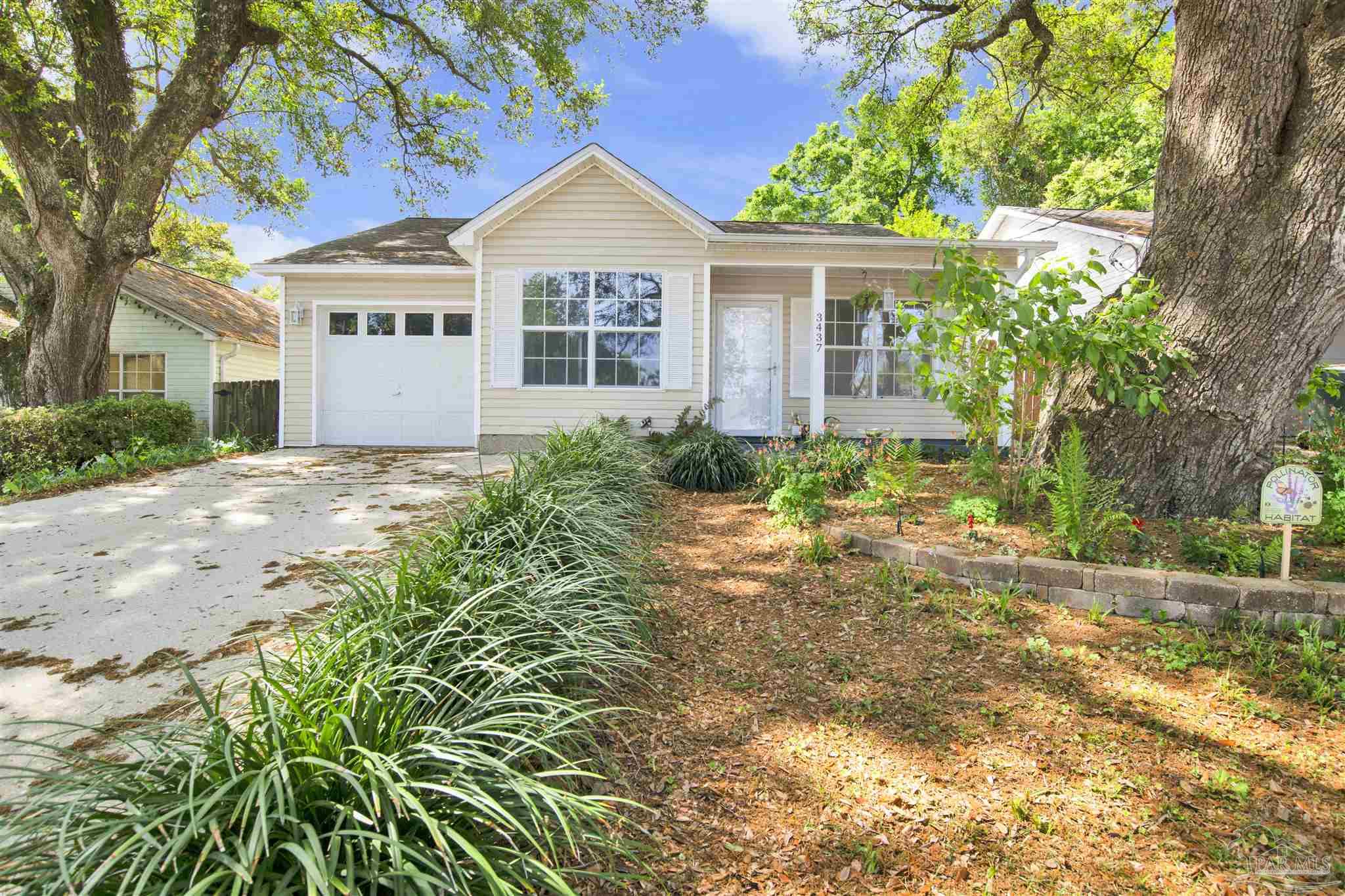 3437 Riverside Dr