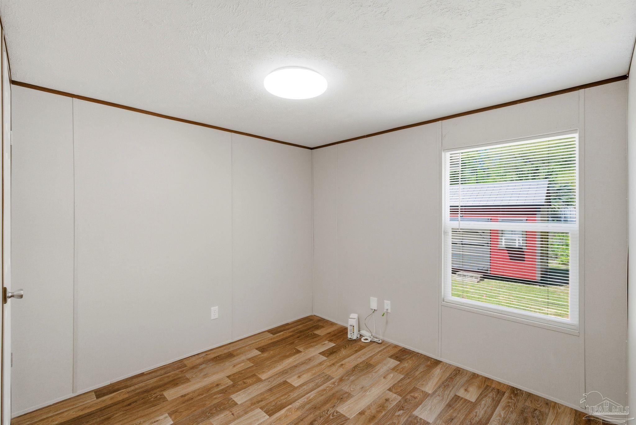 4729 Nichols Creek Rd