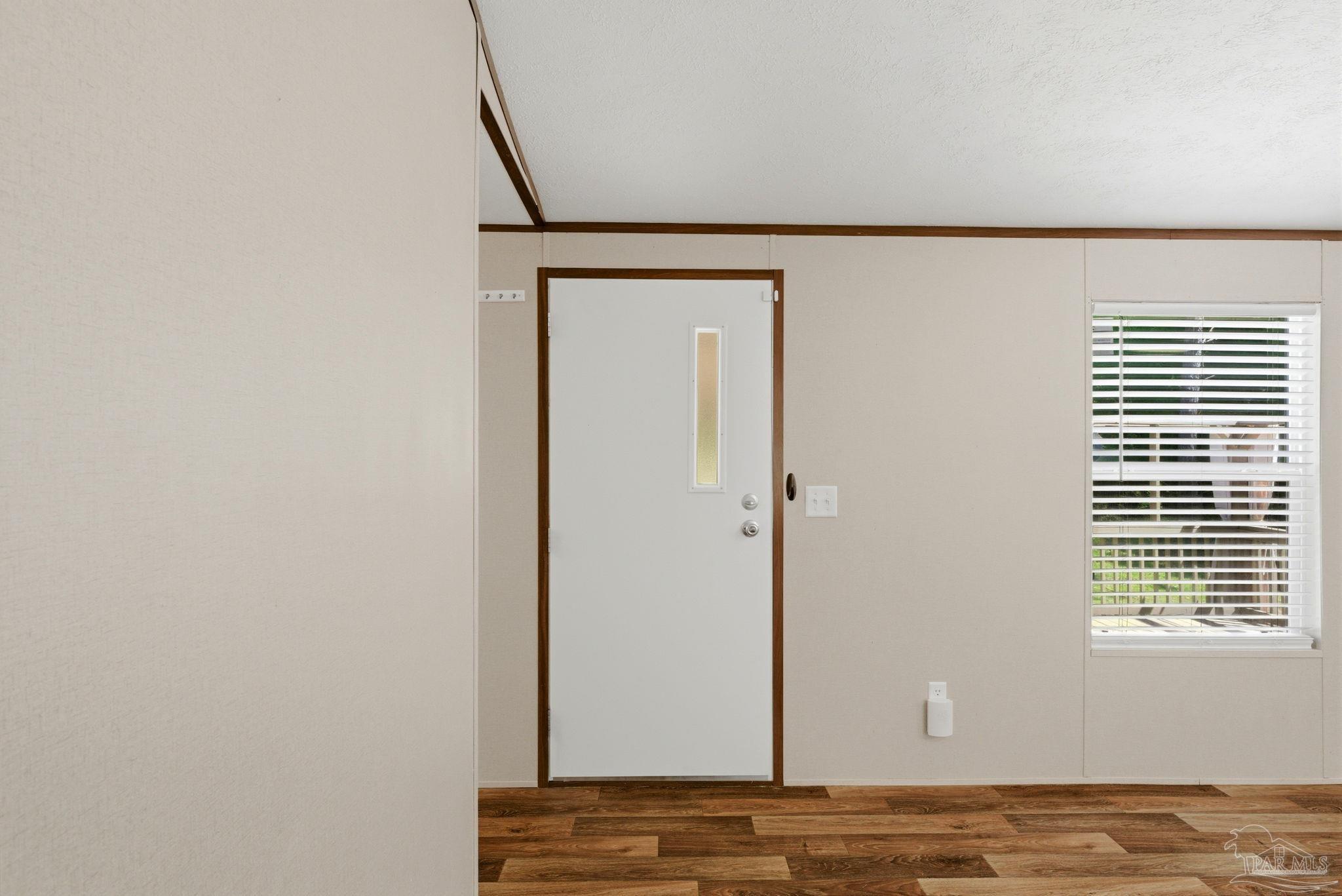 4729 Nichols Creek Rd