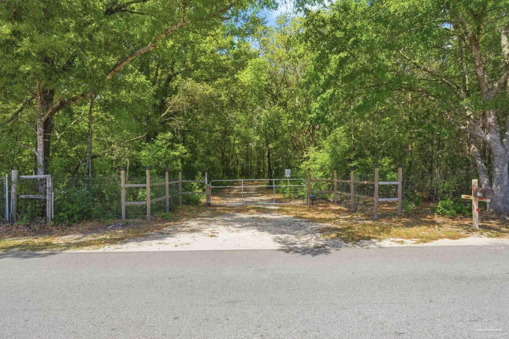 4729 Nichols Creek Rd