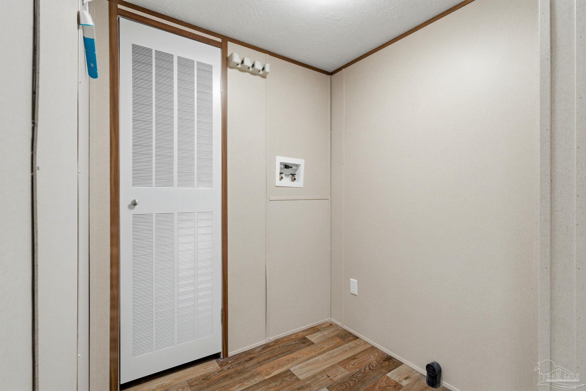 4729 Nichols Creek Rd