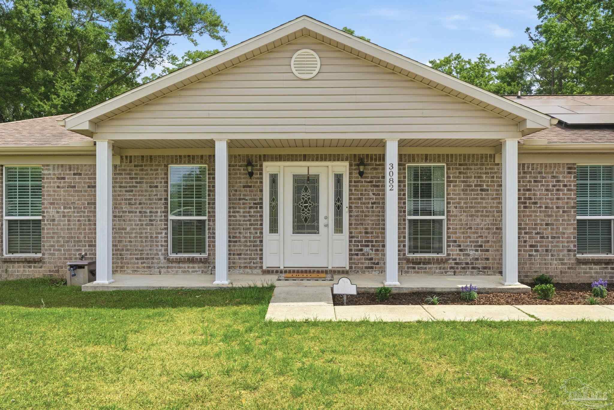 3082 Woodbury Cir