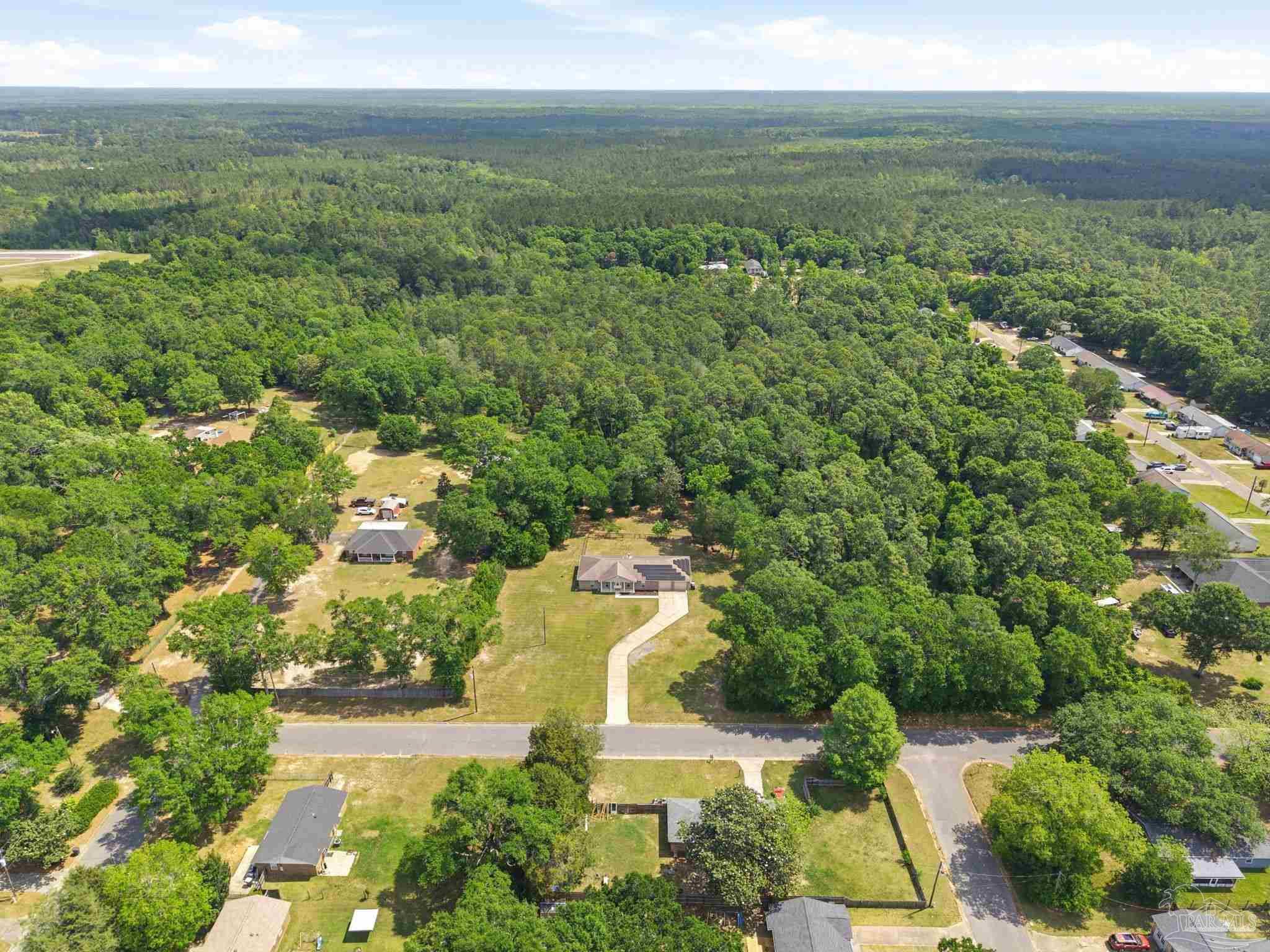 3082 Woodbury Cir