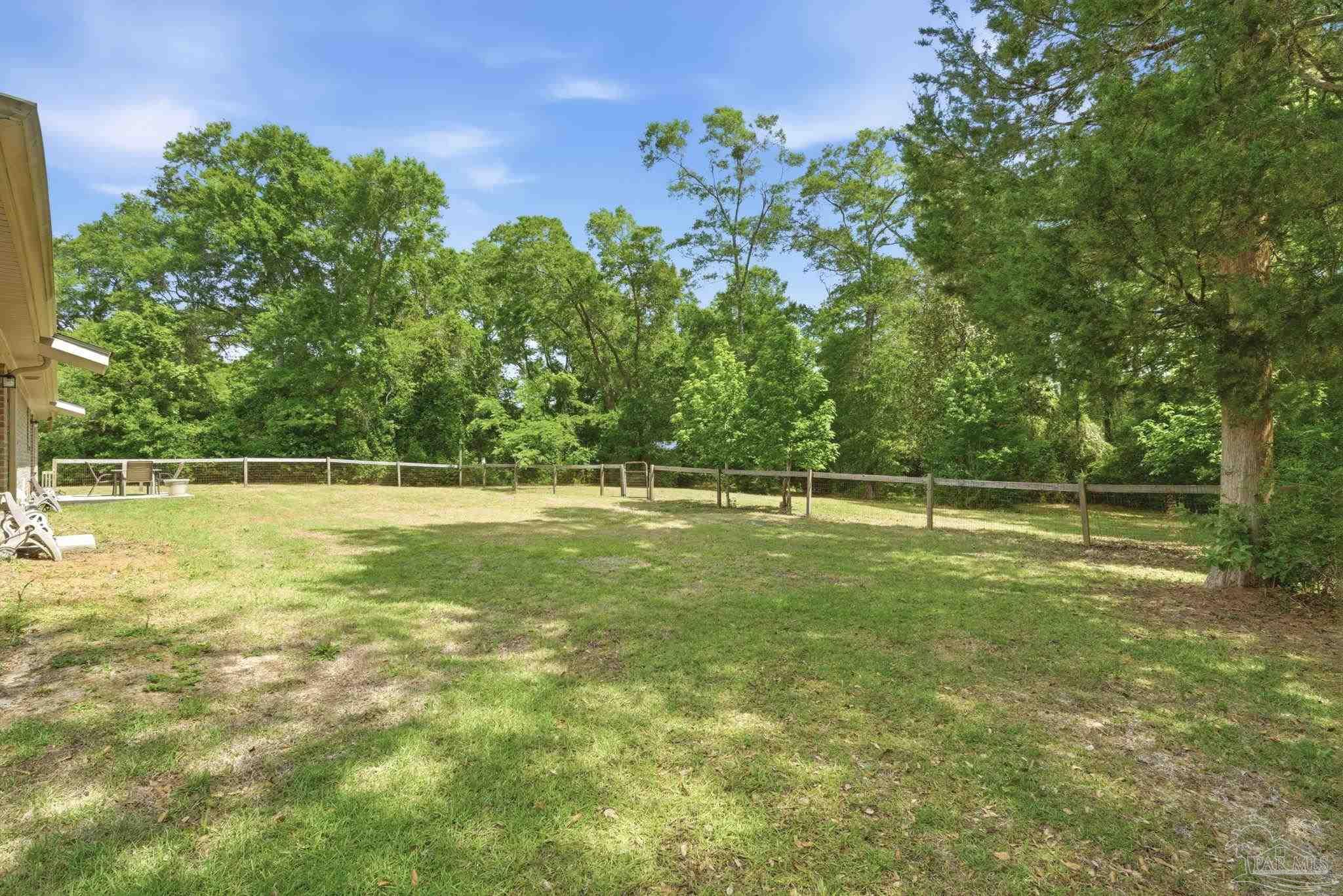 3082 Woodbury Cir