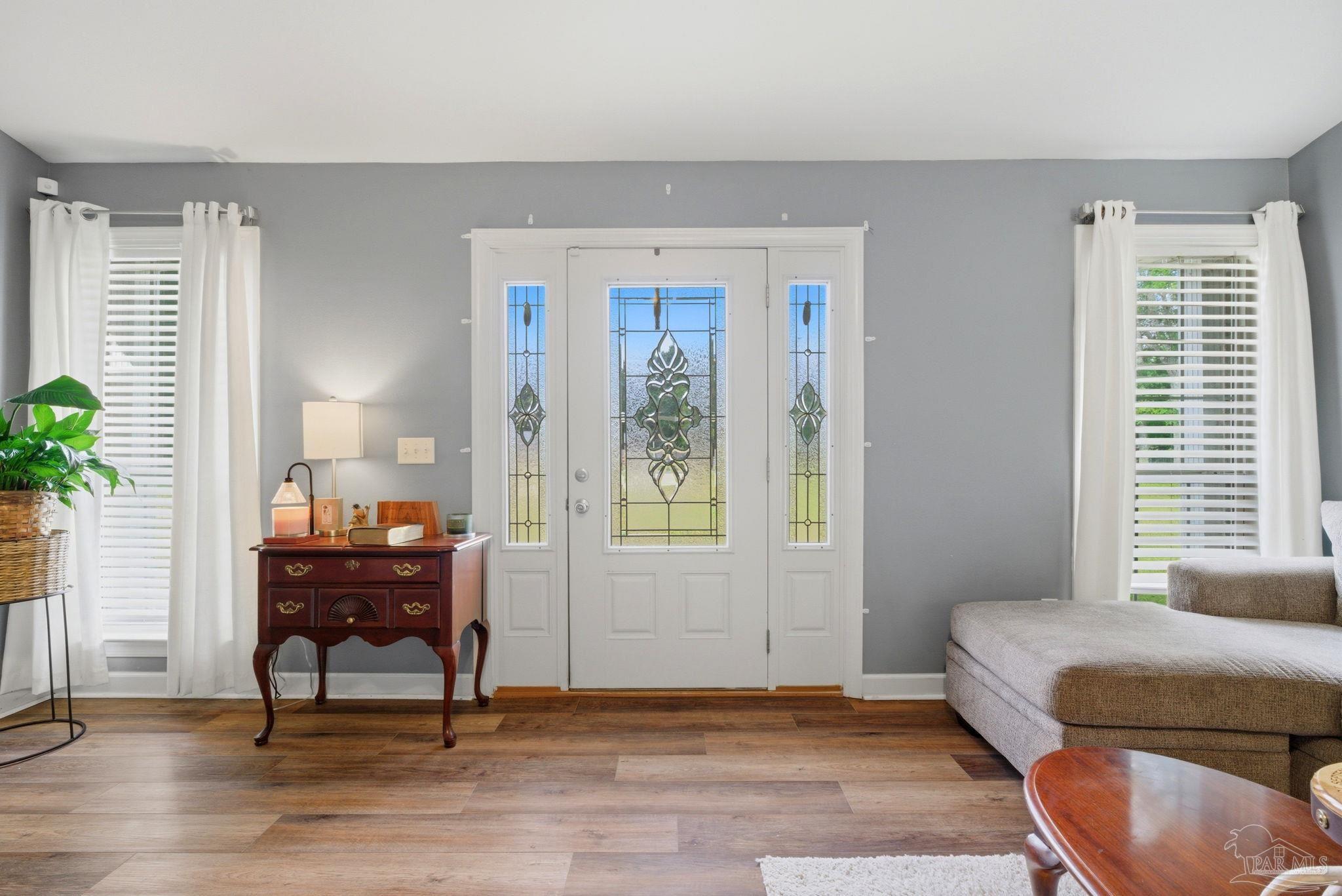 3082 Woodbury Cir