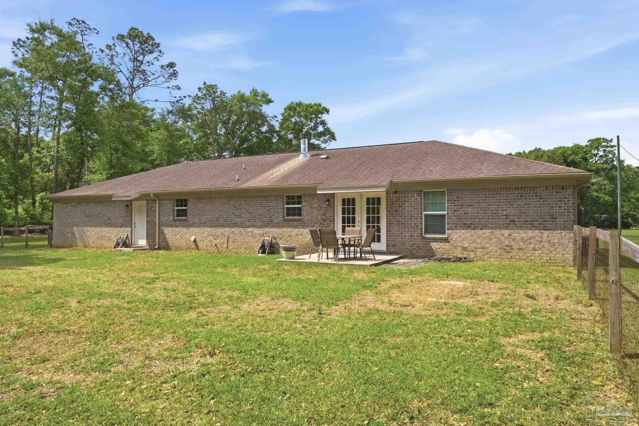 3082 Woodbury Cir