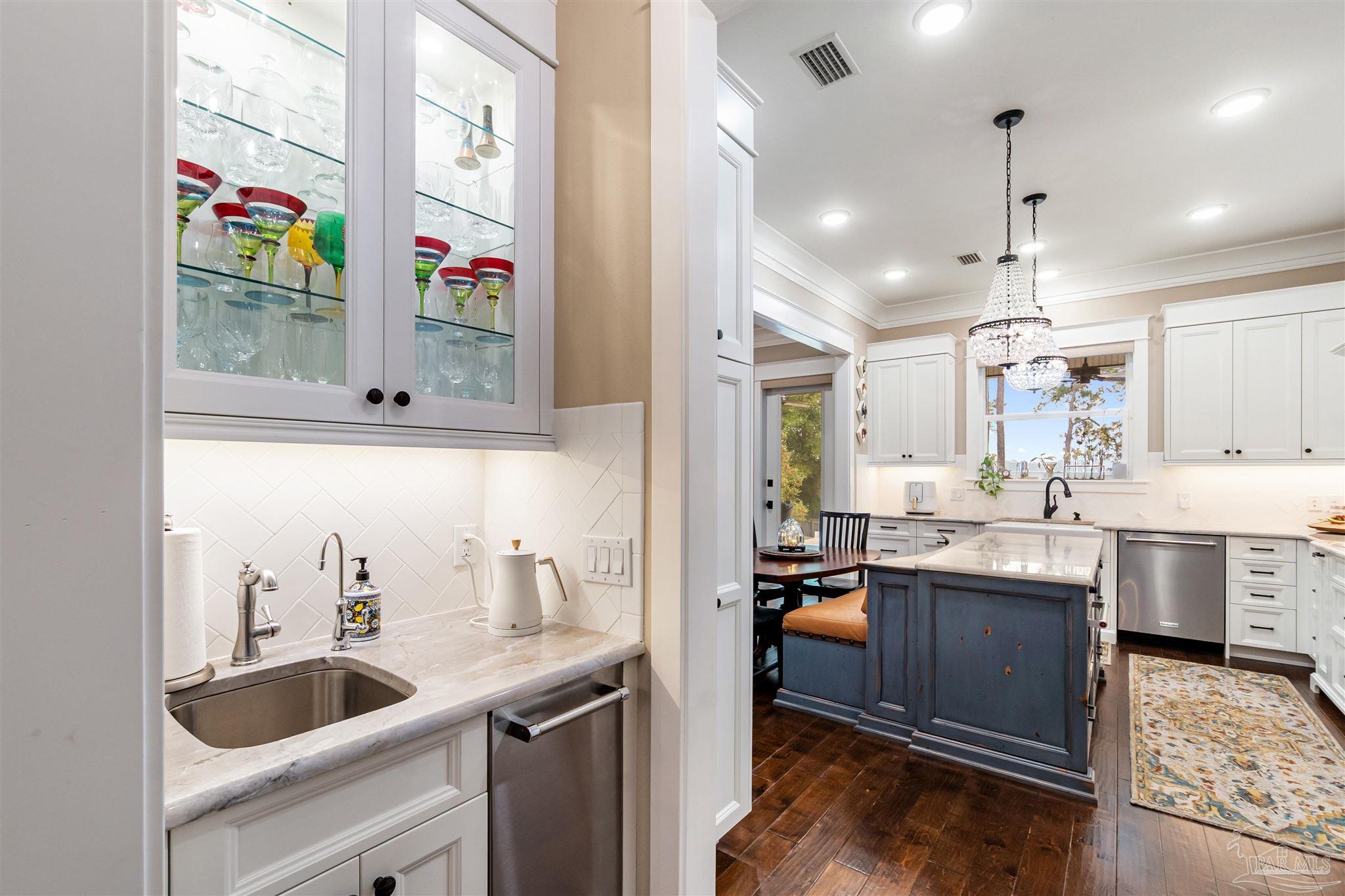 3940 Plantation Cove Ct
