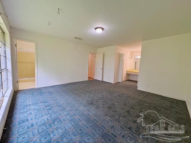 5931 Admiral Doyle Rd