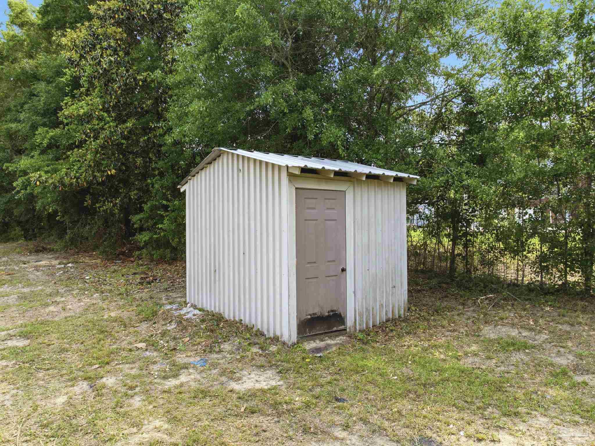 711 Nancy Ln