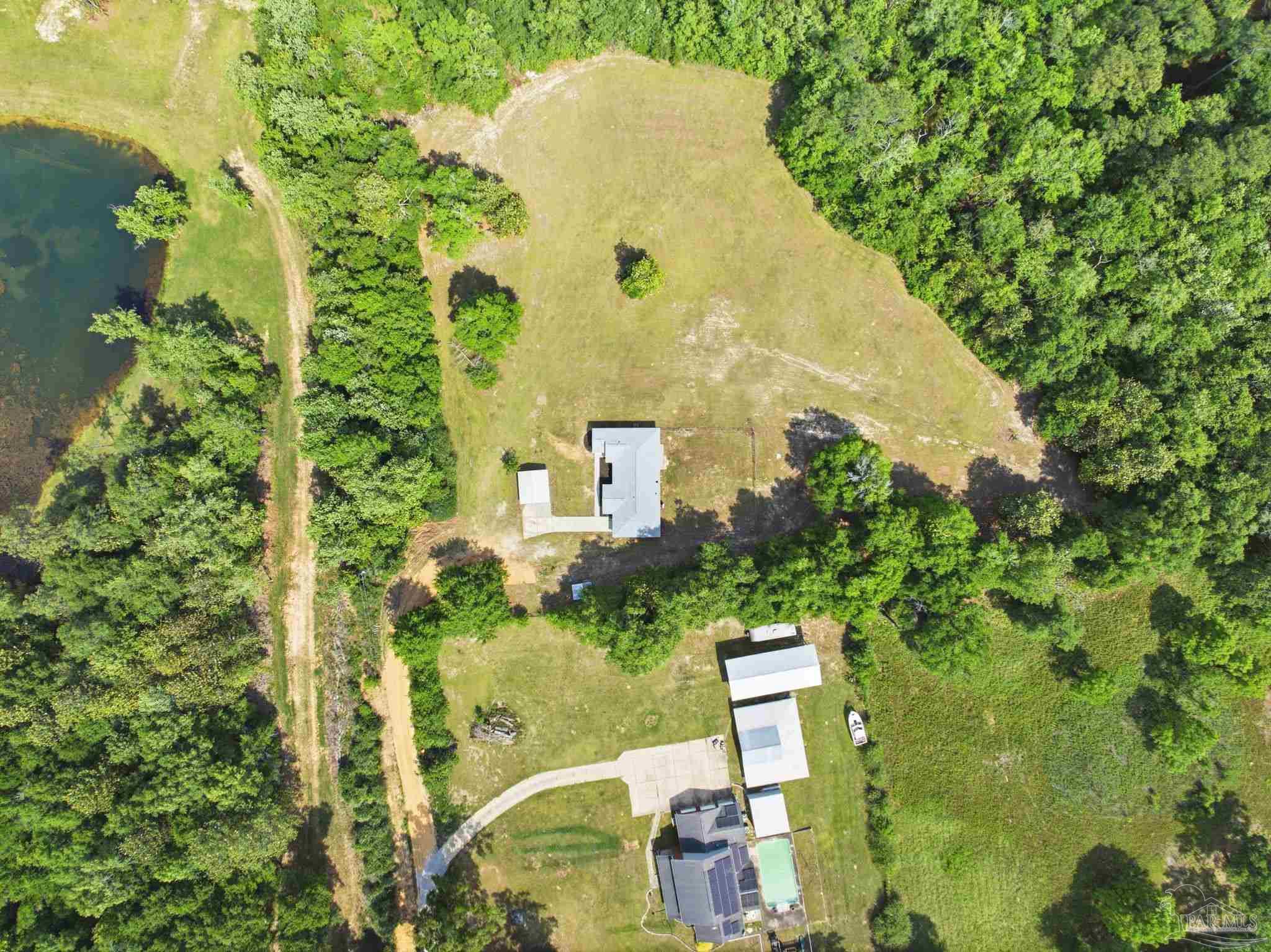 711 Nancy Ln