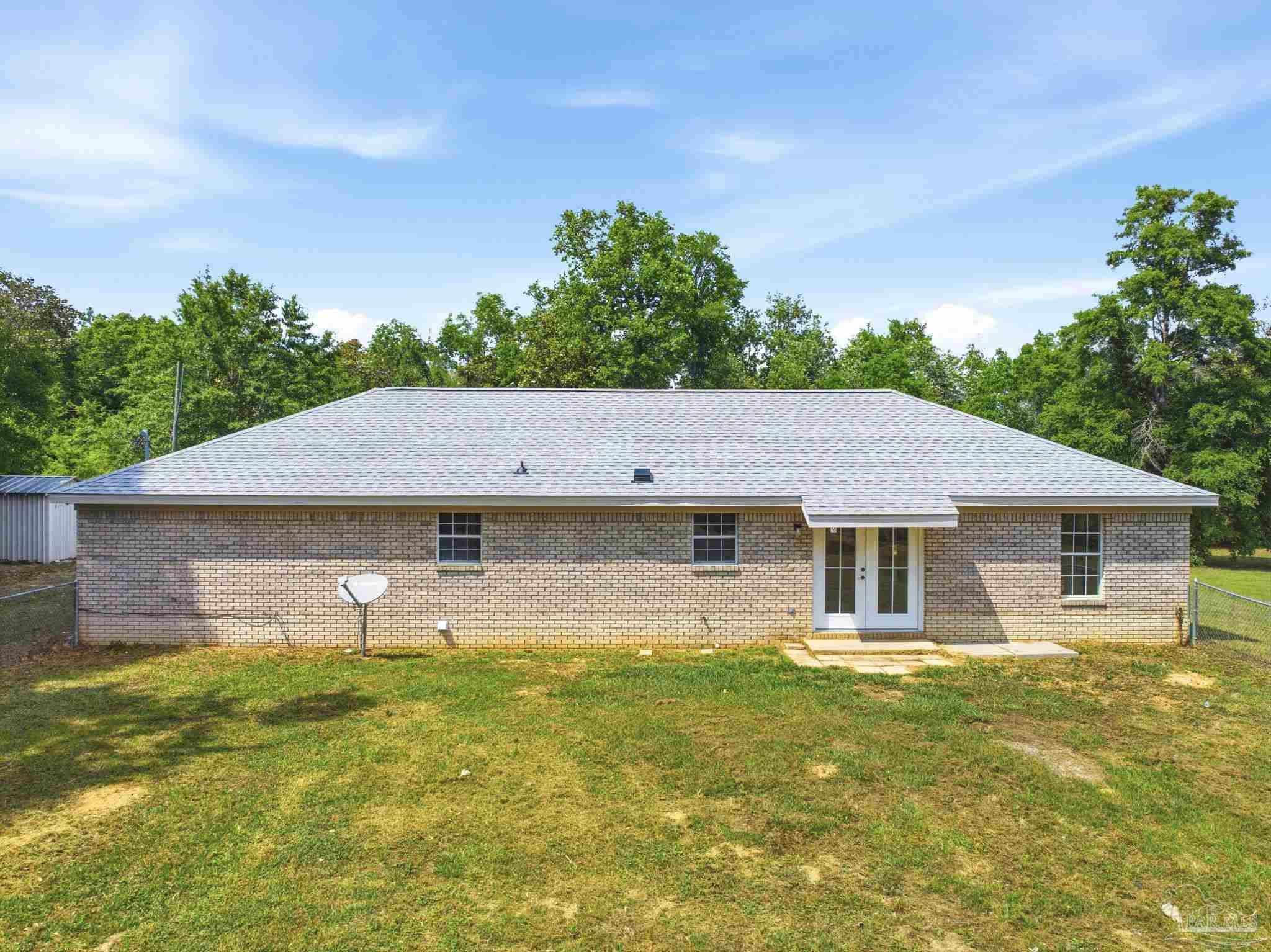 711 Nancy Ln