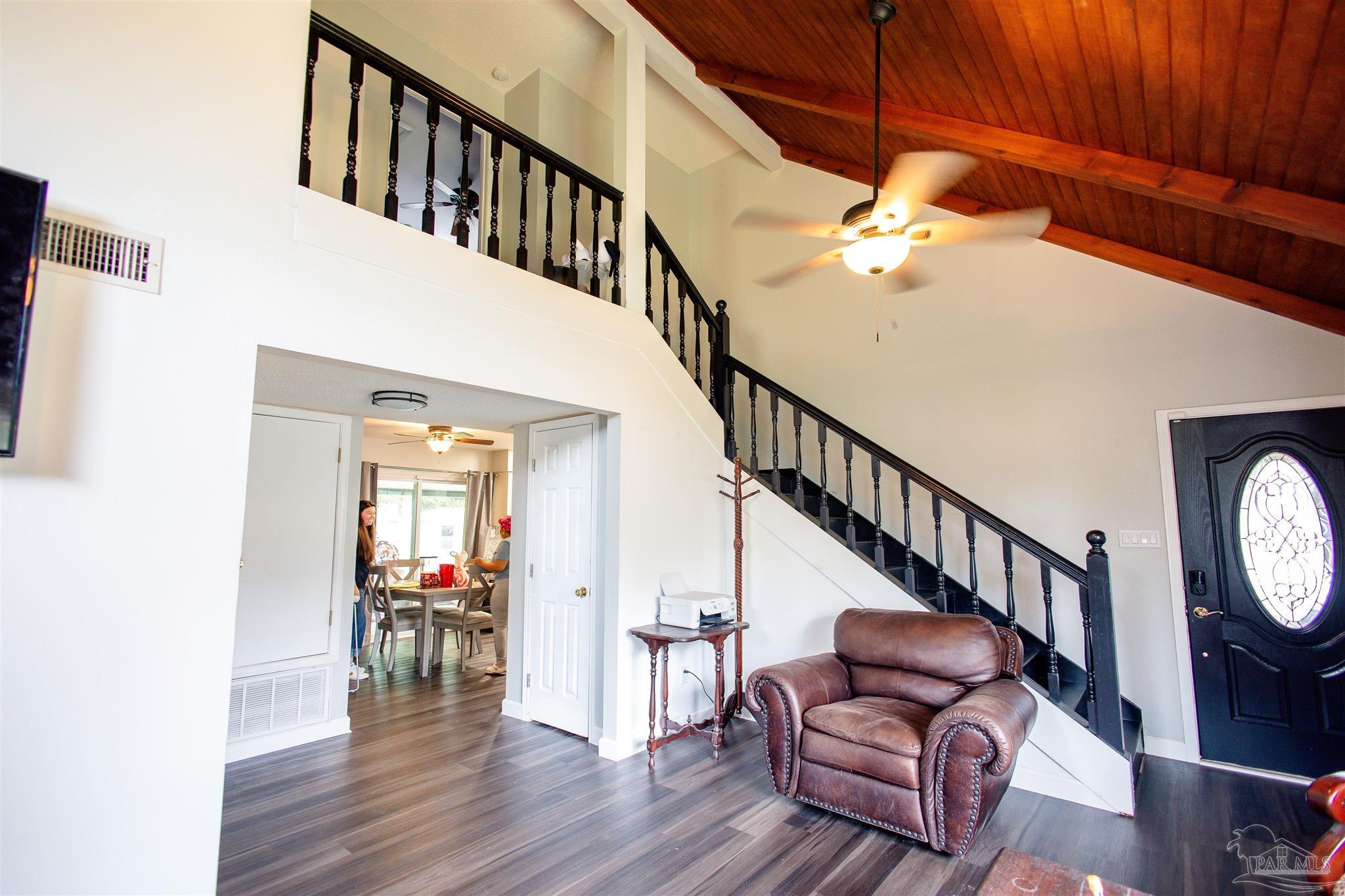 7674 Old Hickory Dr
