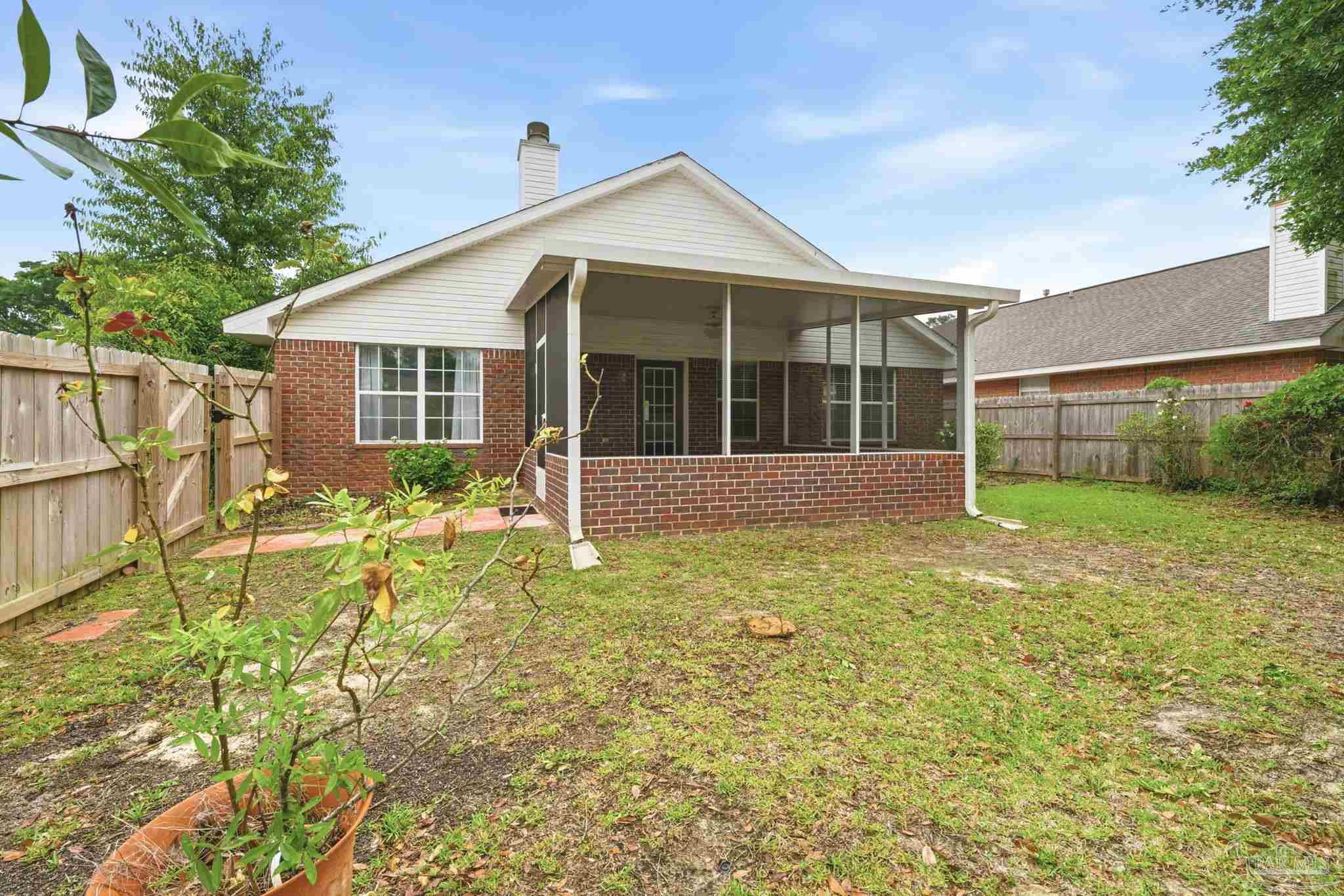 2528 Eclipse Ln