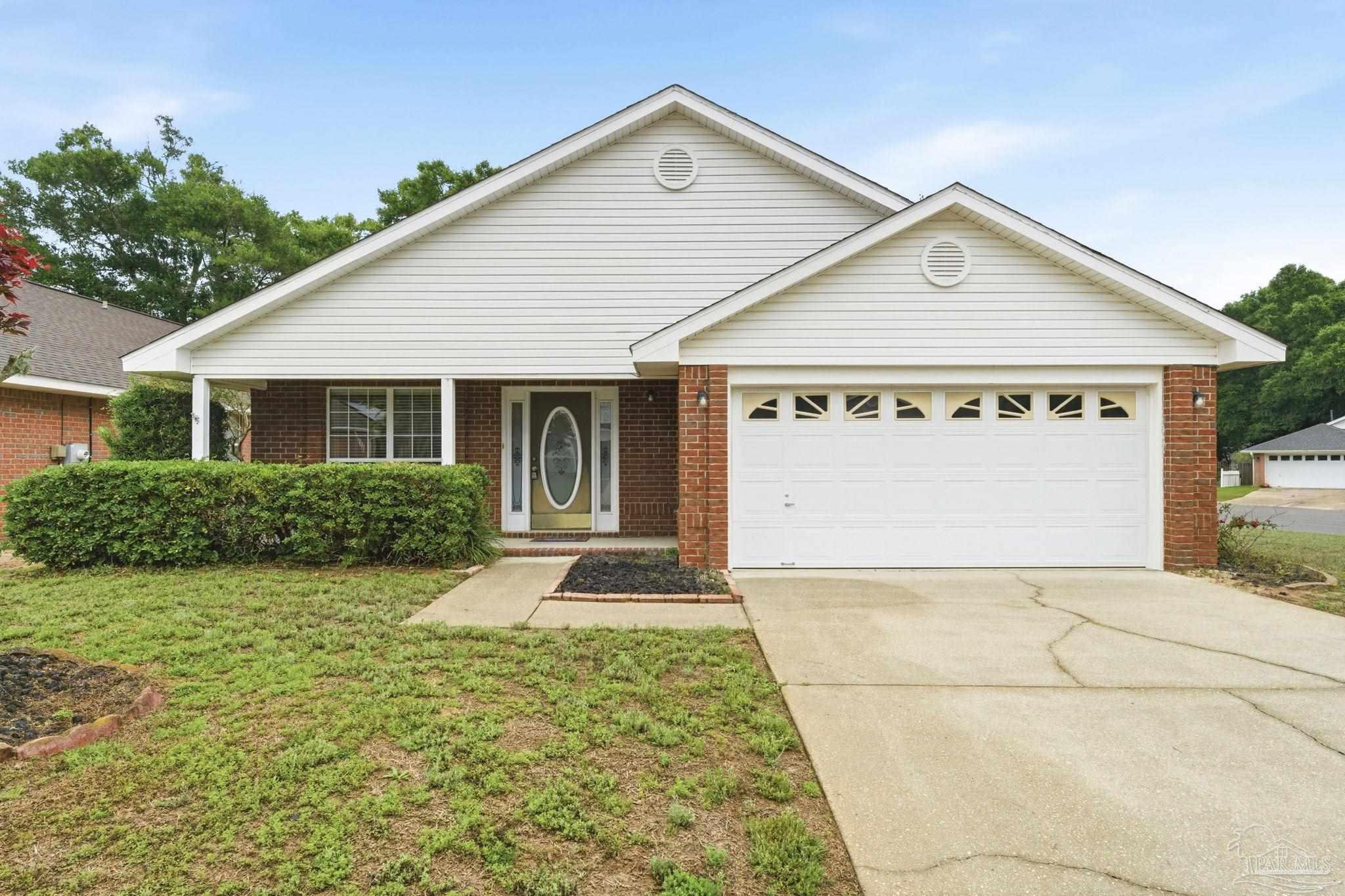 2528 Eclipse Ln