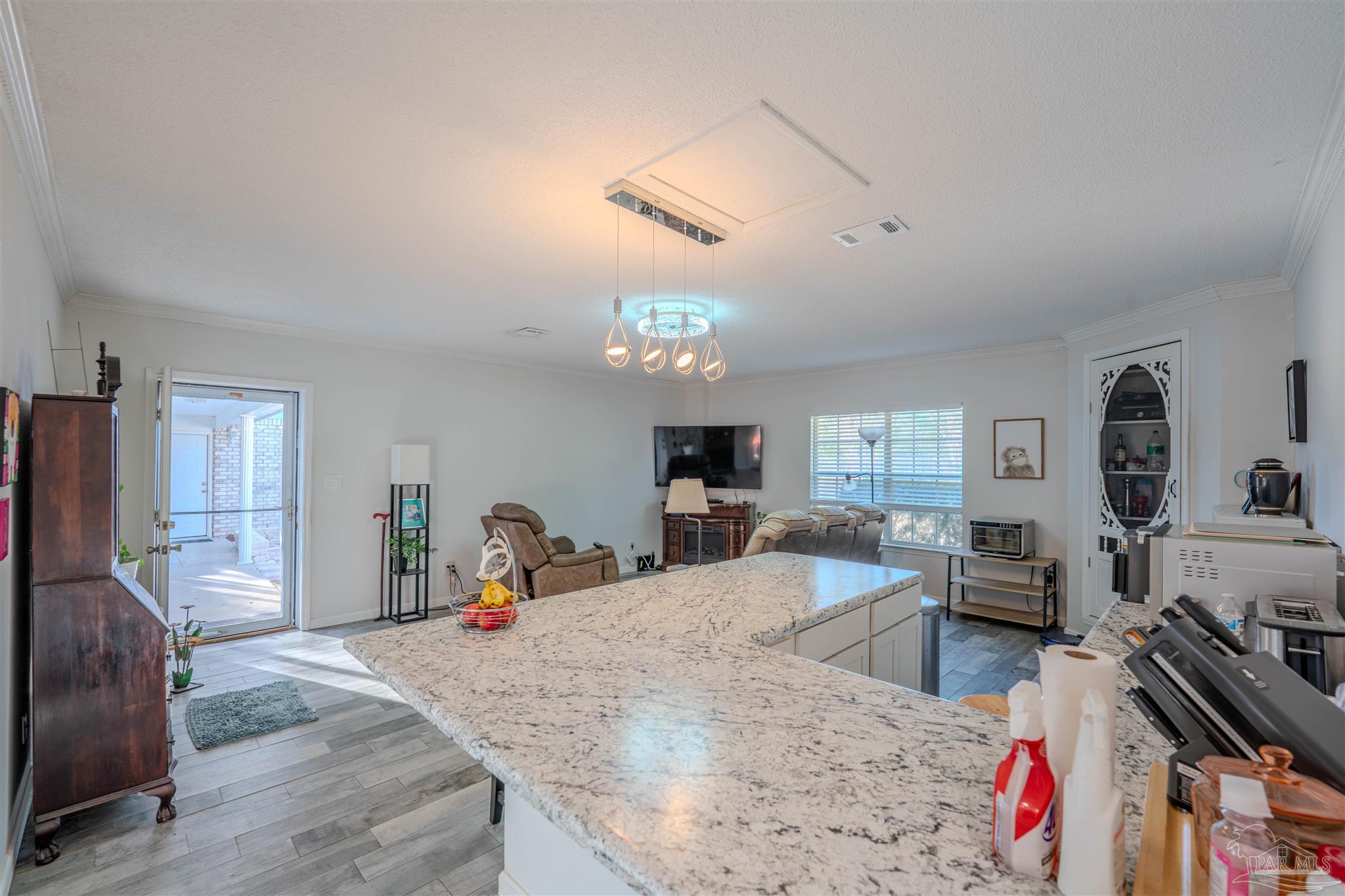 3607 Nighthawk Ln