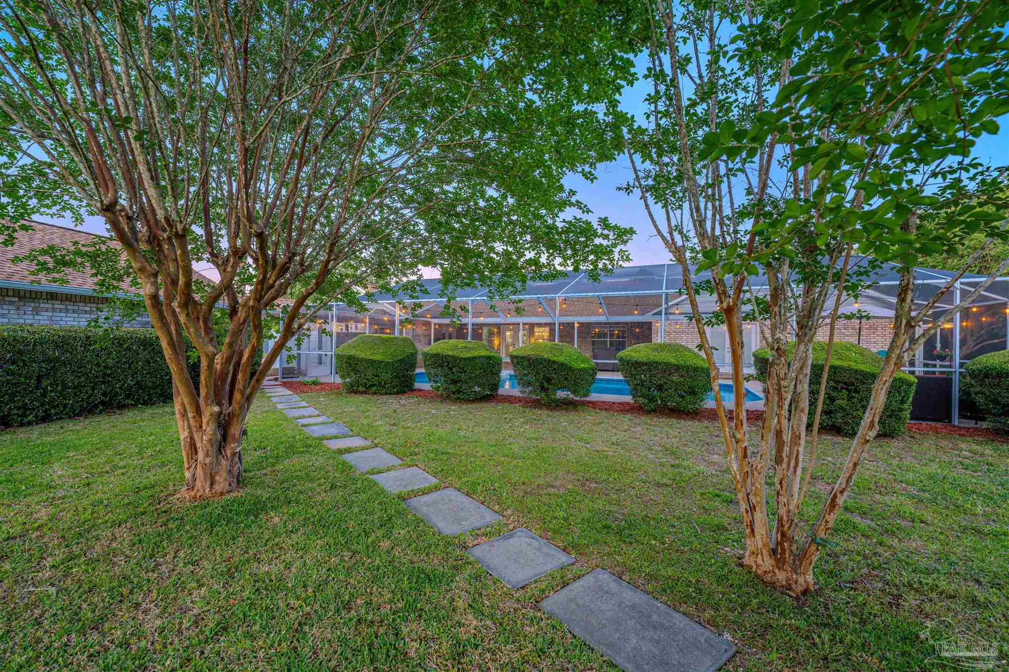 3607 Nighthawk Ln