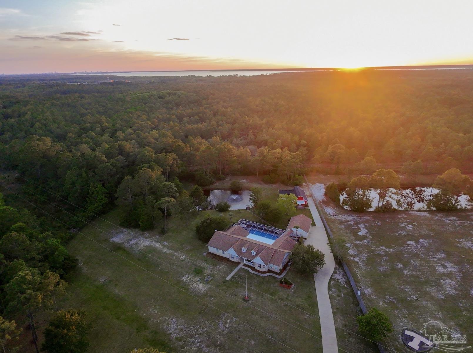3607 Nighthawk Ln