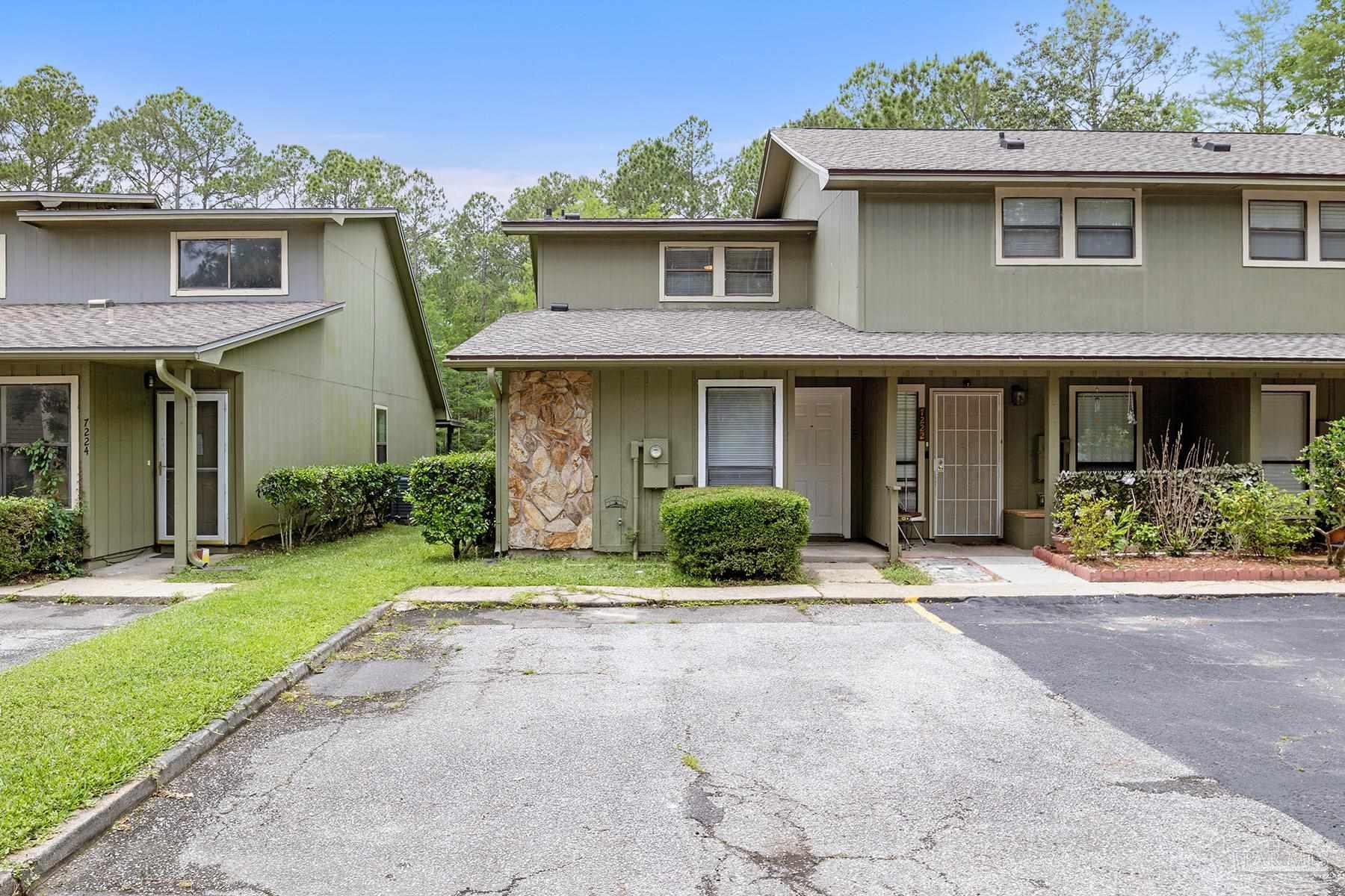 7223 Lago Vista Ct