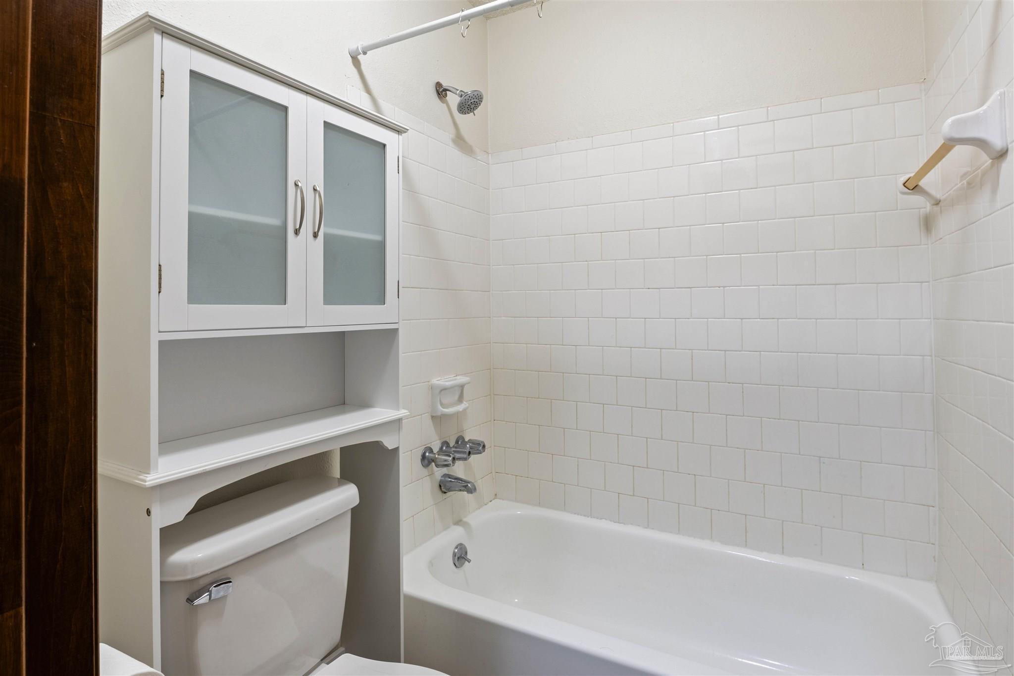 7223 Lago Vista Ct
