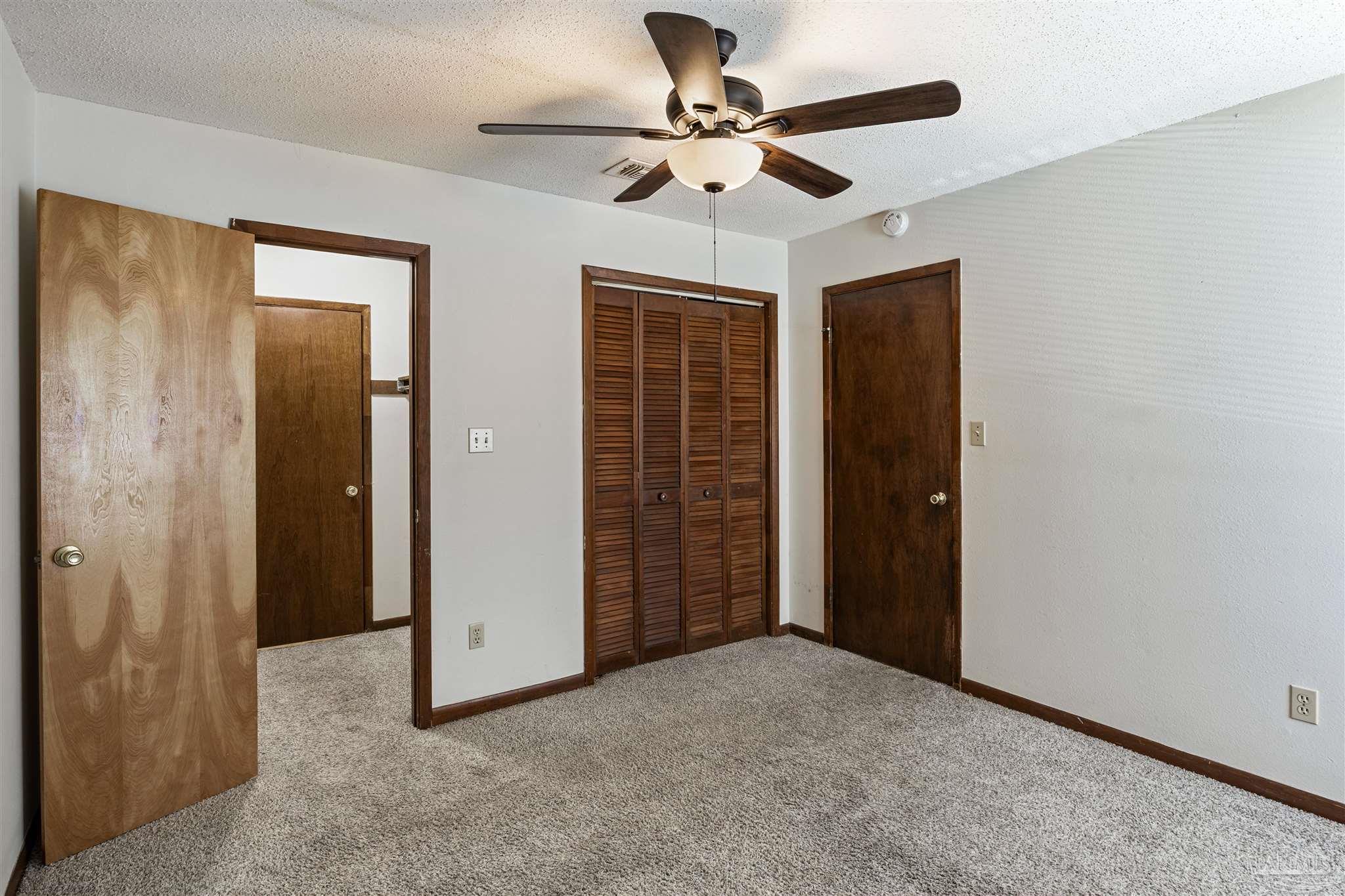 7223 Lago Vista Ct