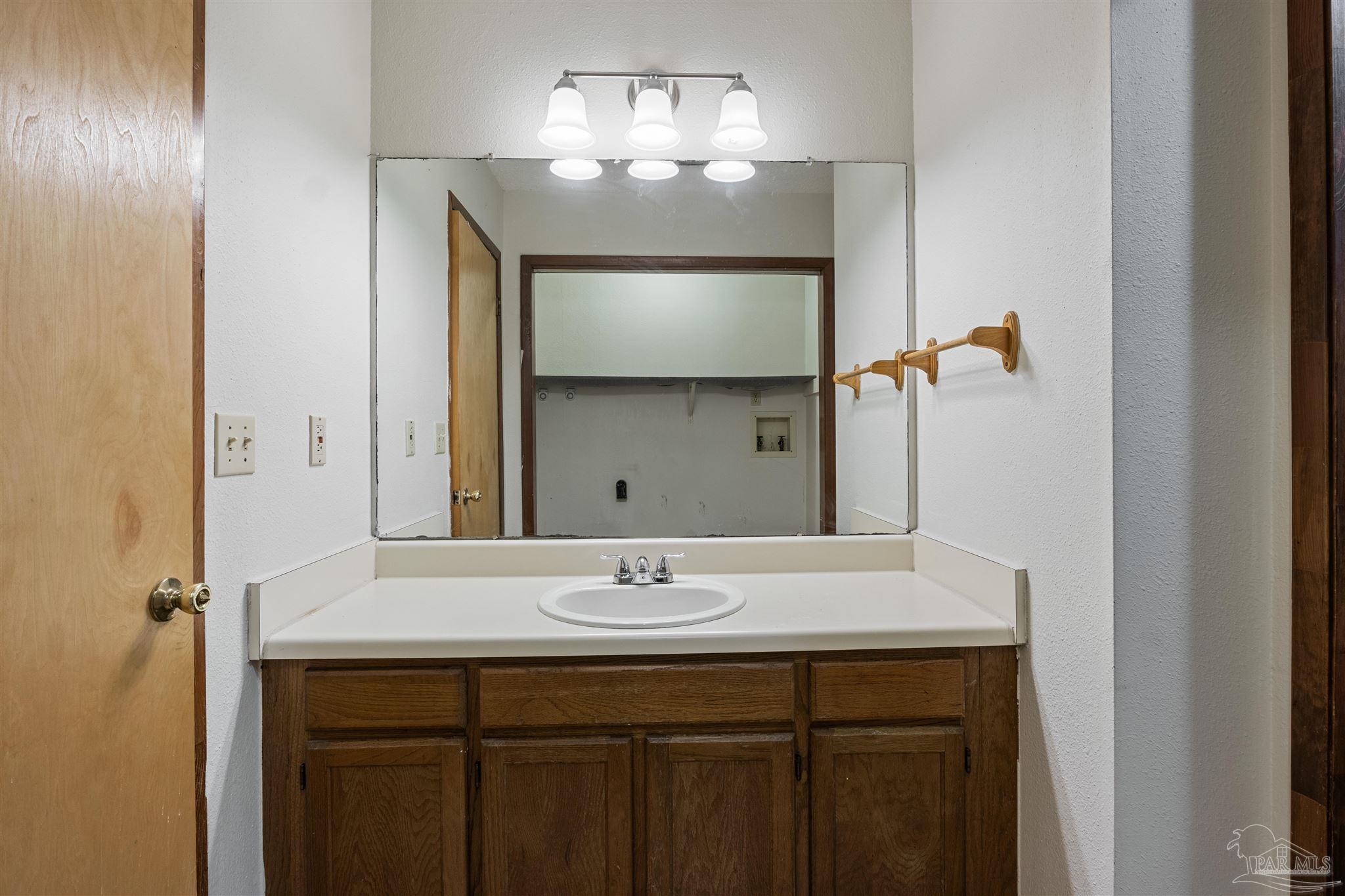 7223 Lago Vista Ct