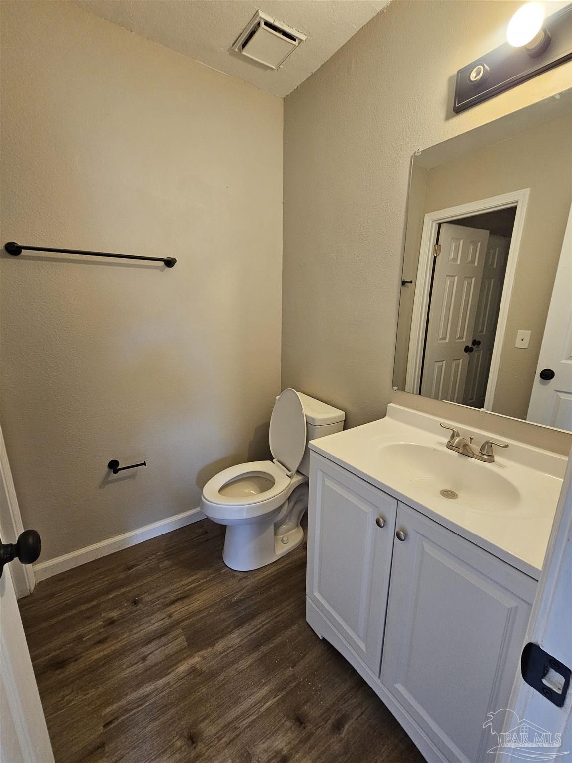 5330 Jenny Cir