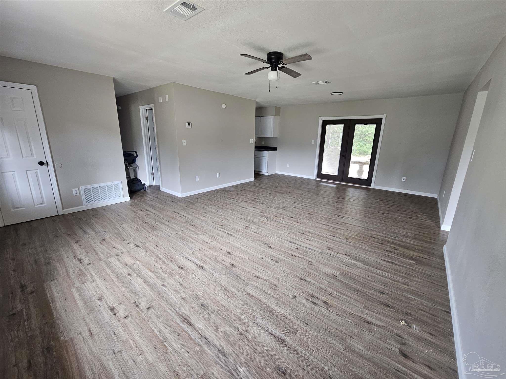 5330 Jenny Cir