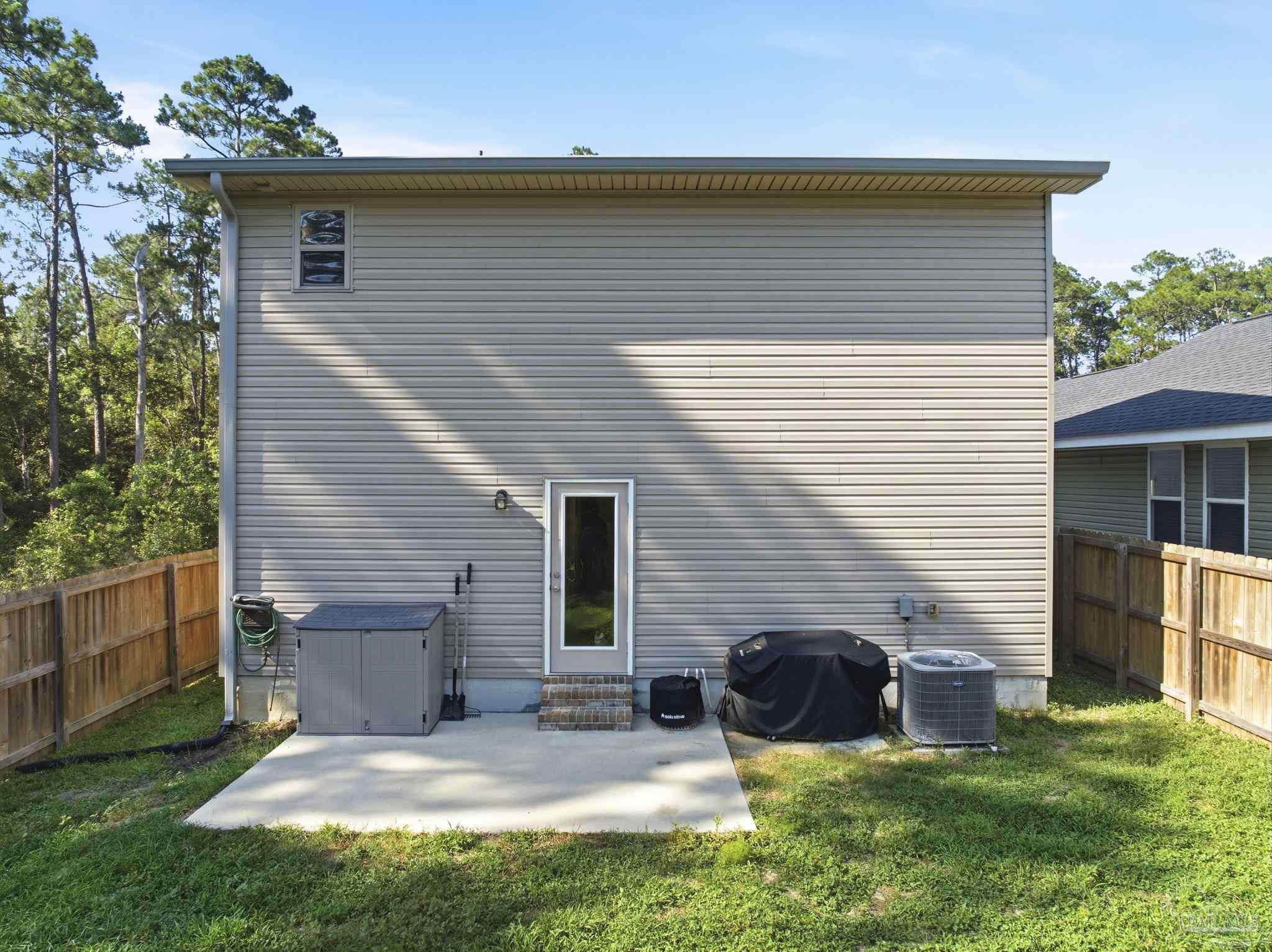 331 Cardinal Cove Ct
