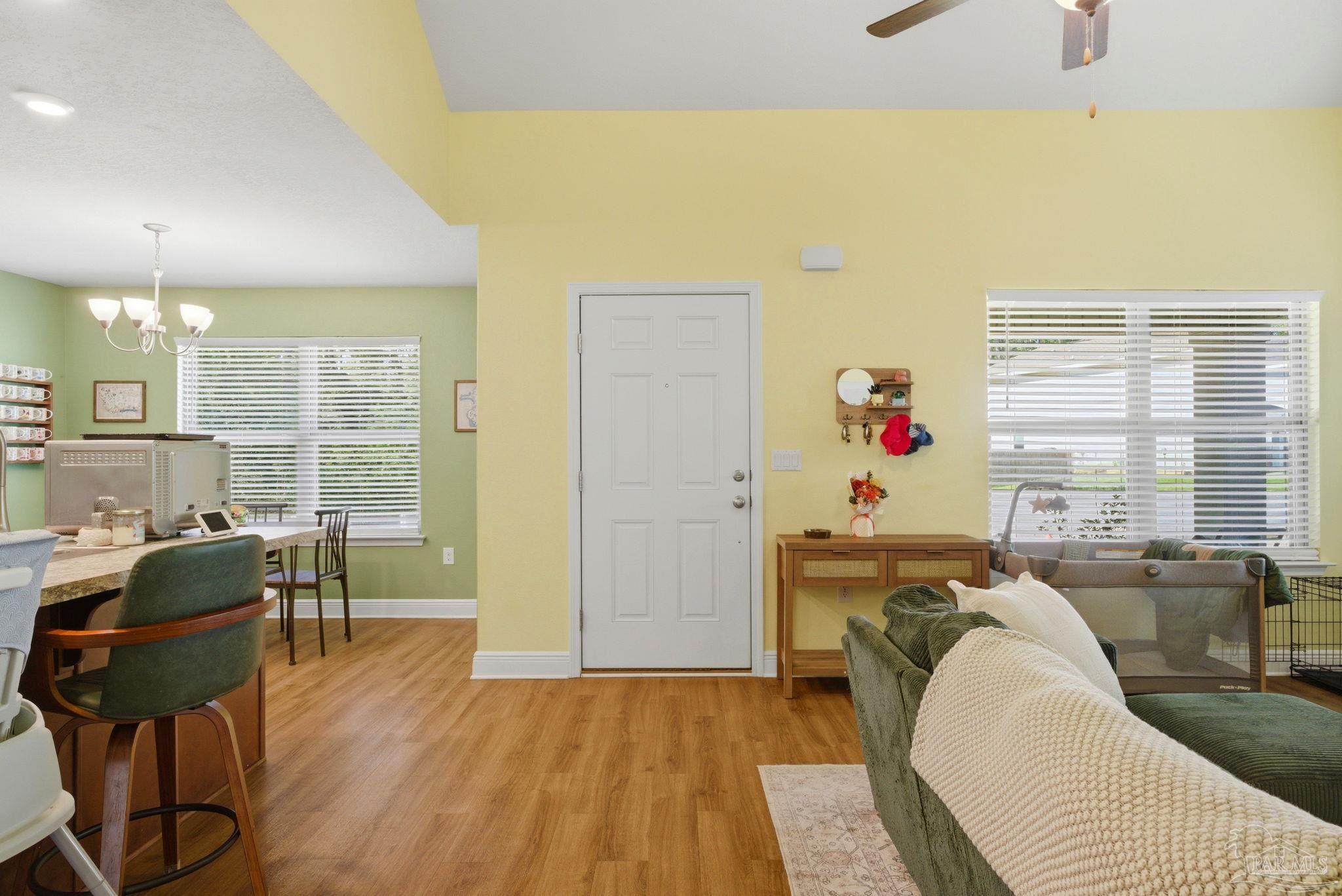 331 Cardinal Cove Ct