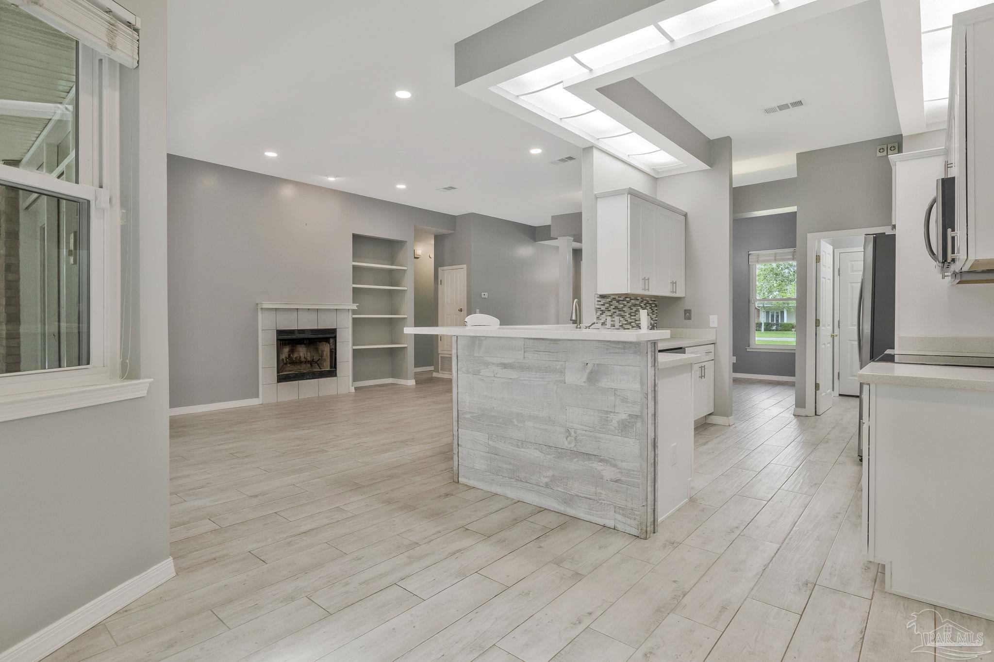 5333 Rowe Trl