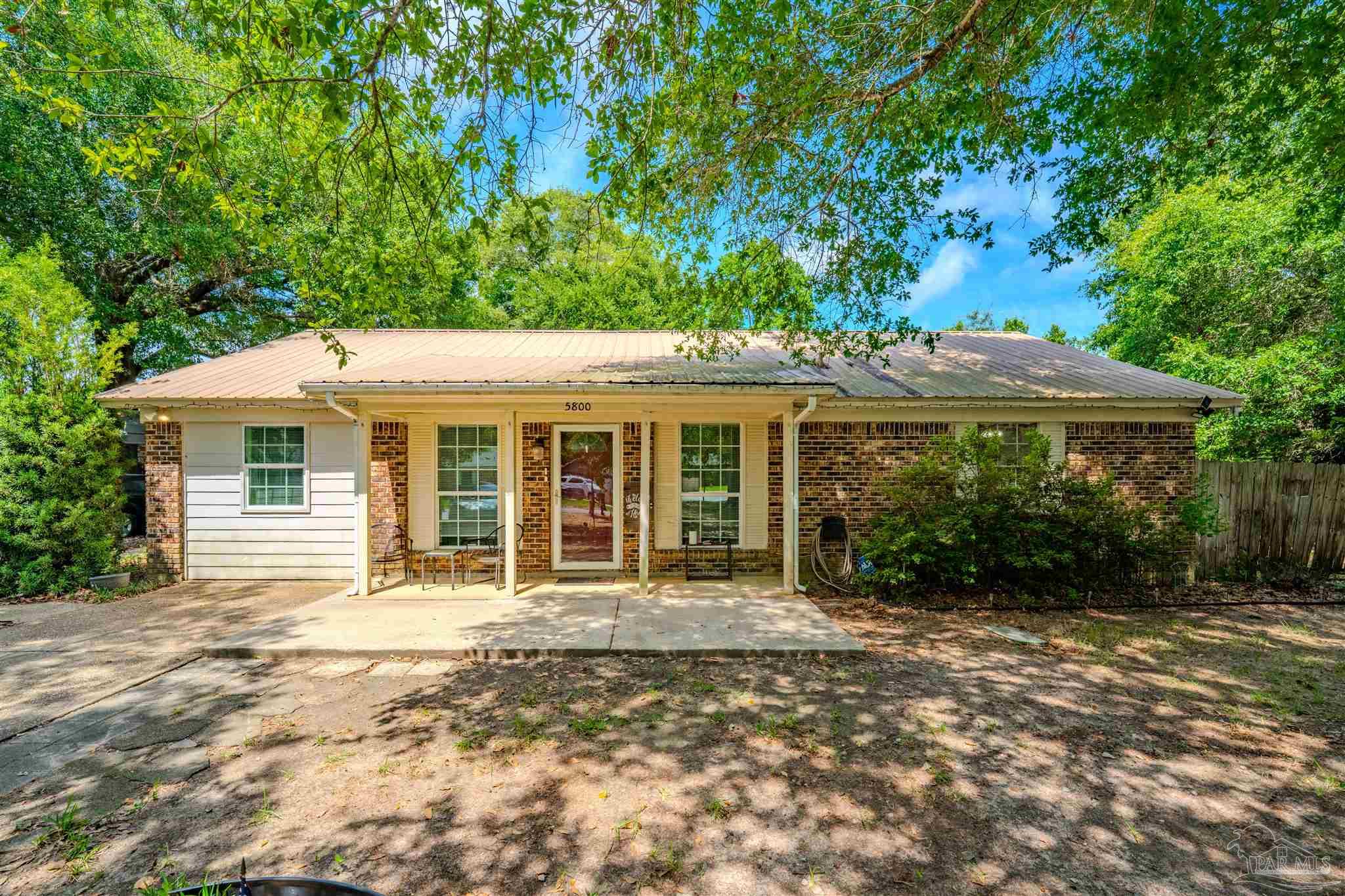 5800 Wickford Ln