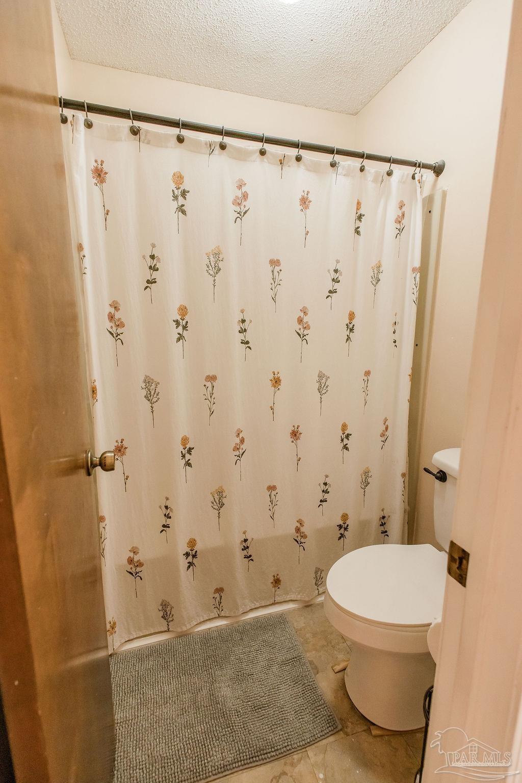2266 Country Place Cir
