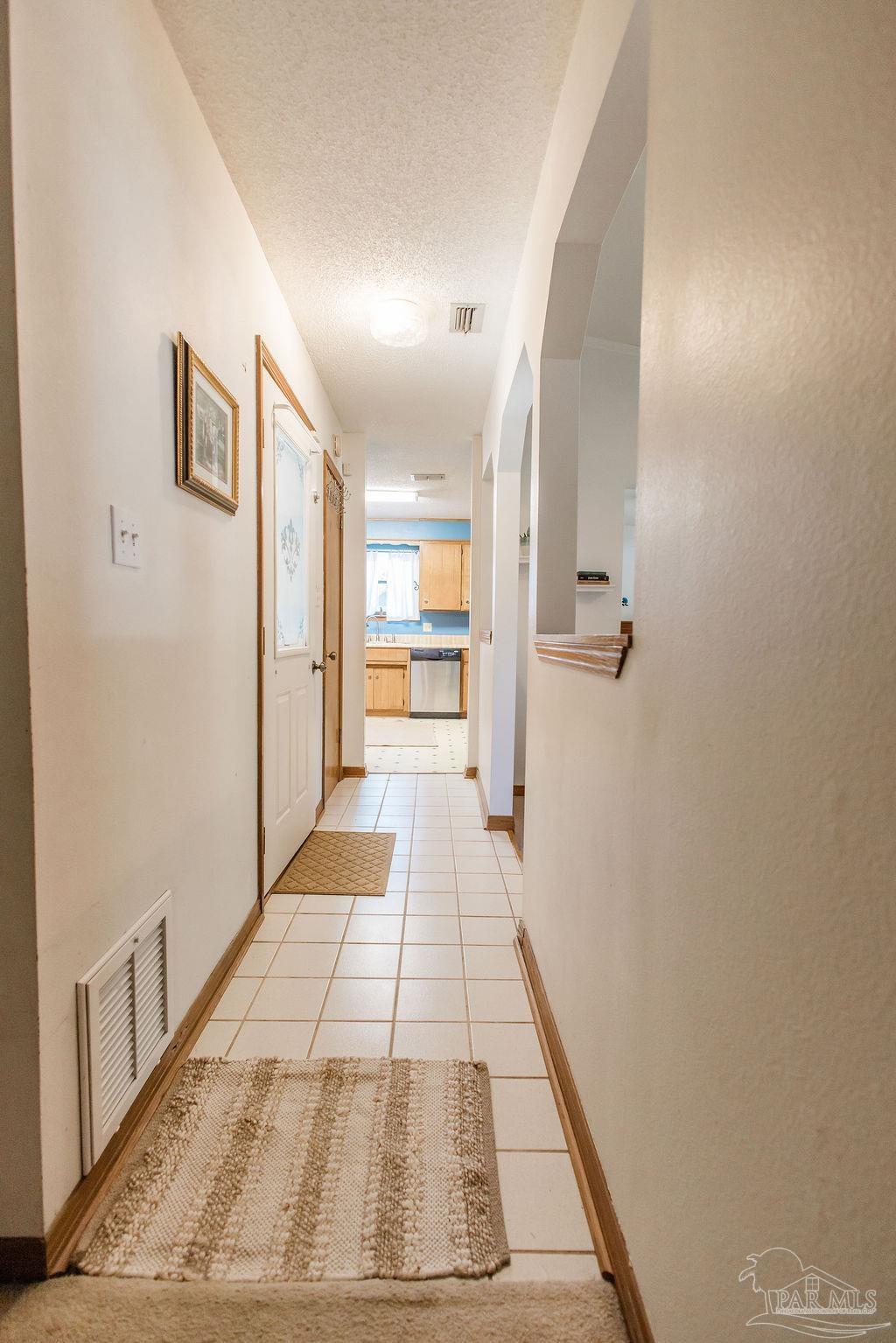 2266 Country Place Cir