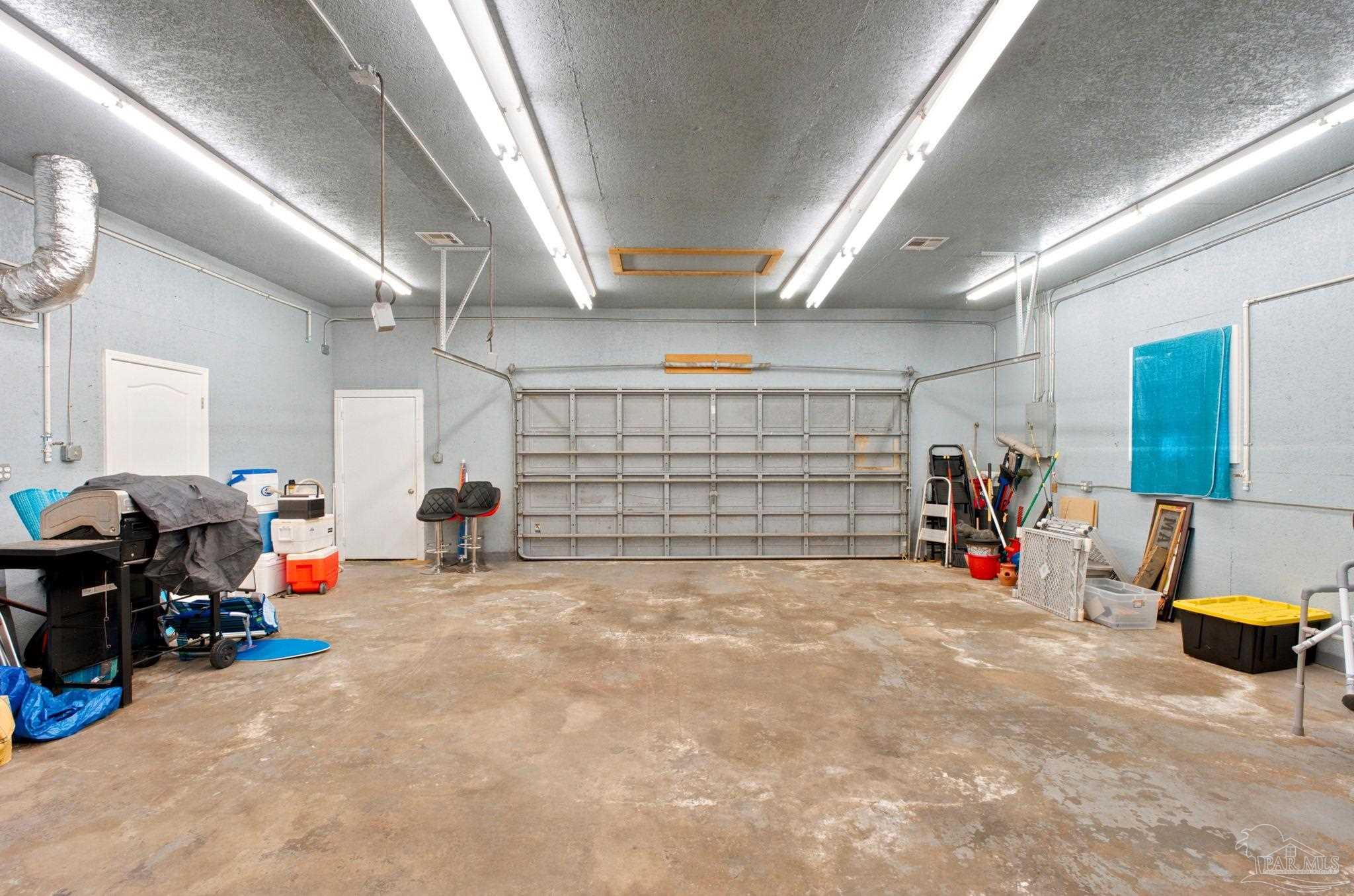 1510 W Detroit Blvd