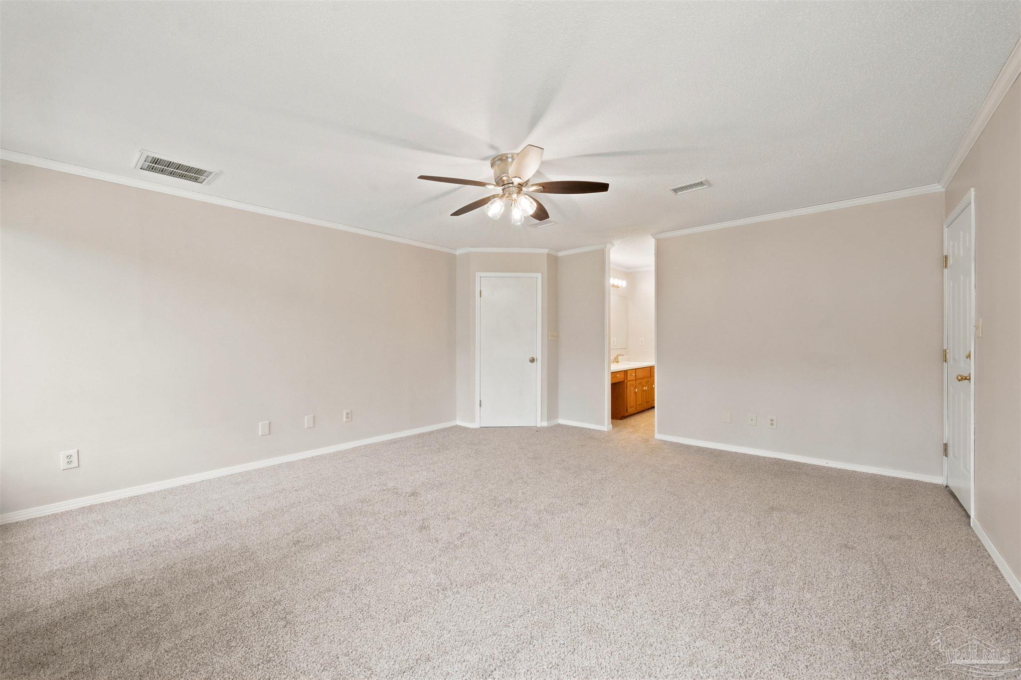 6813 Cedar Ridge Dr