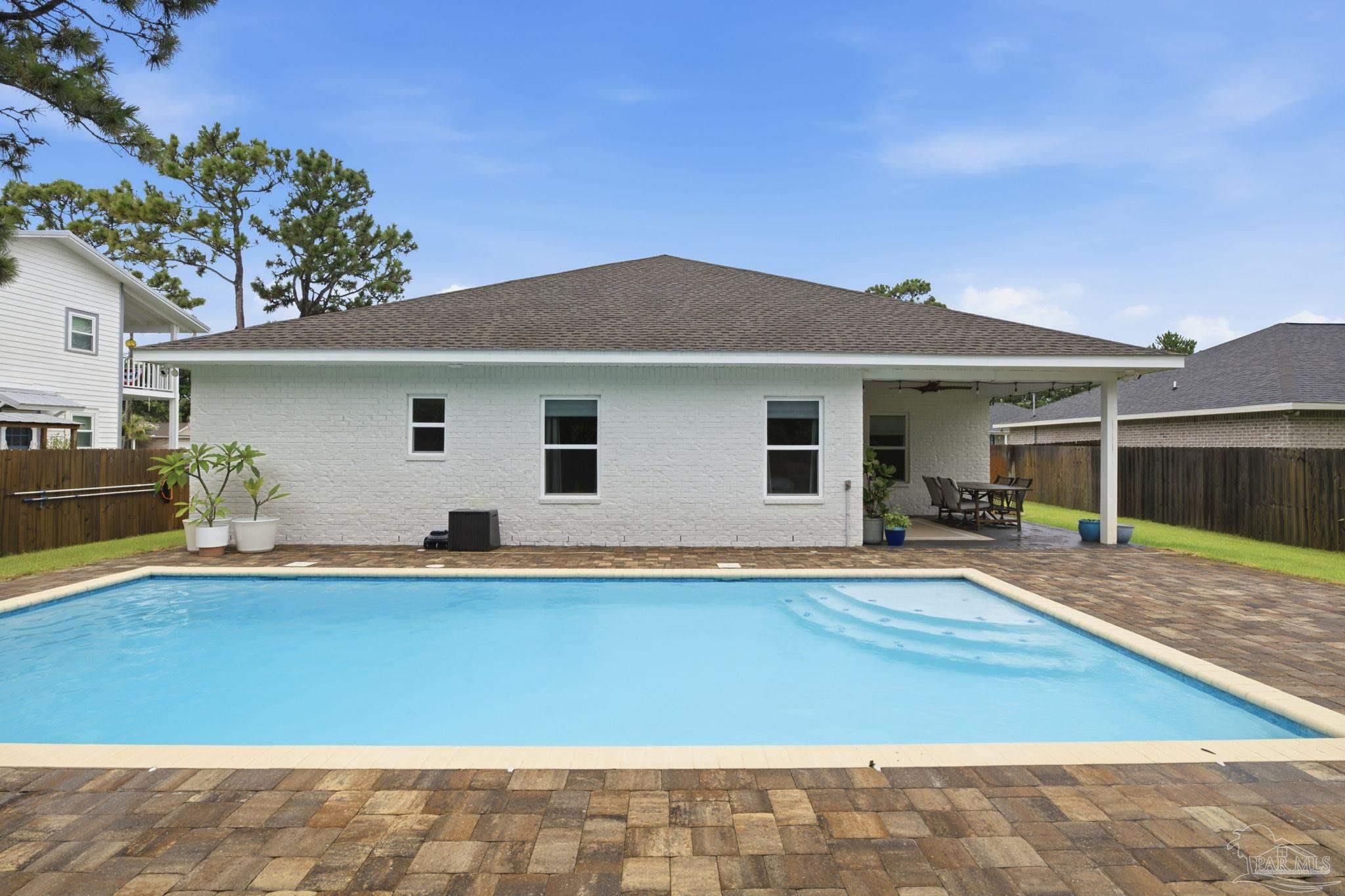 1602 Ponderosa Dr