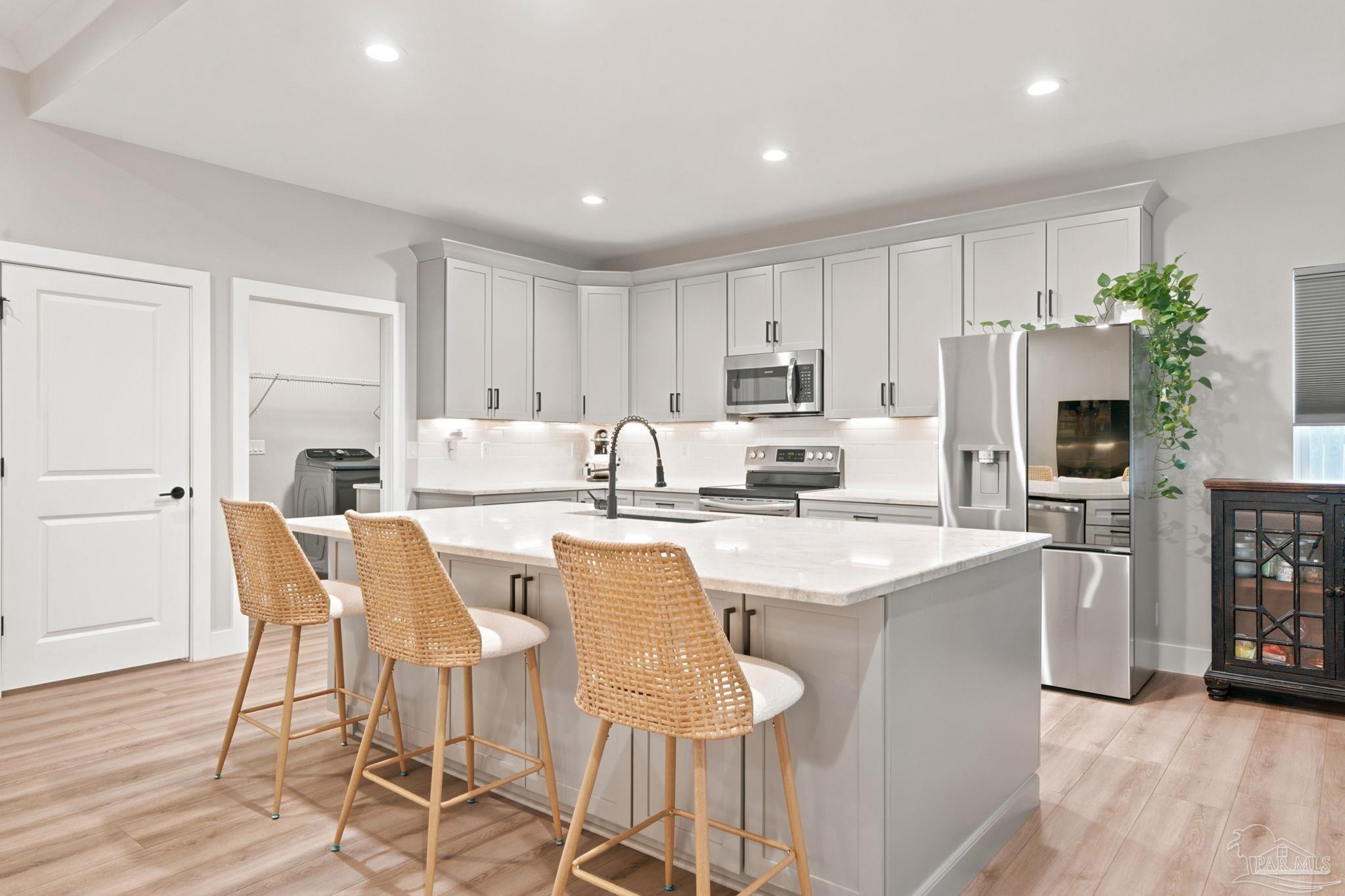 1602 Ponderosa Dr
