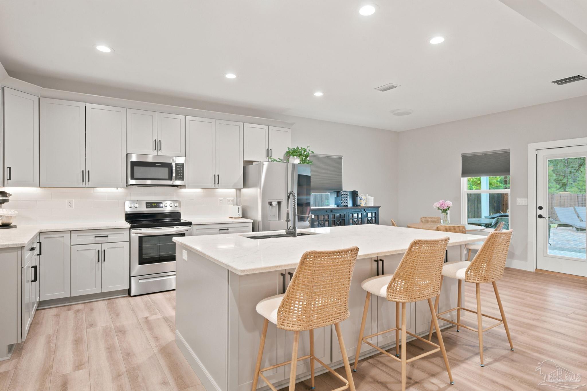 1602 Ponderosa Dr