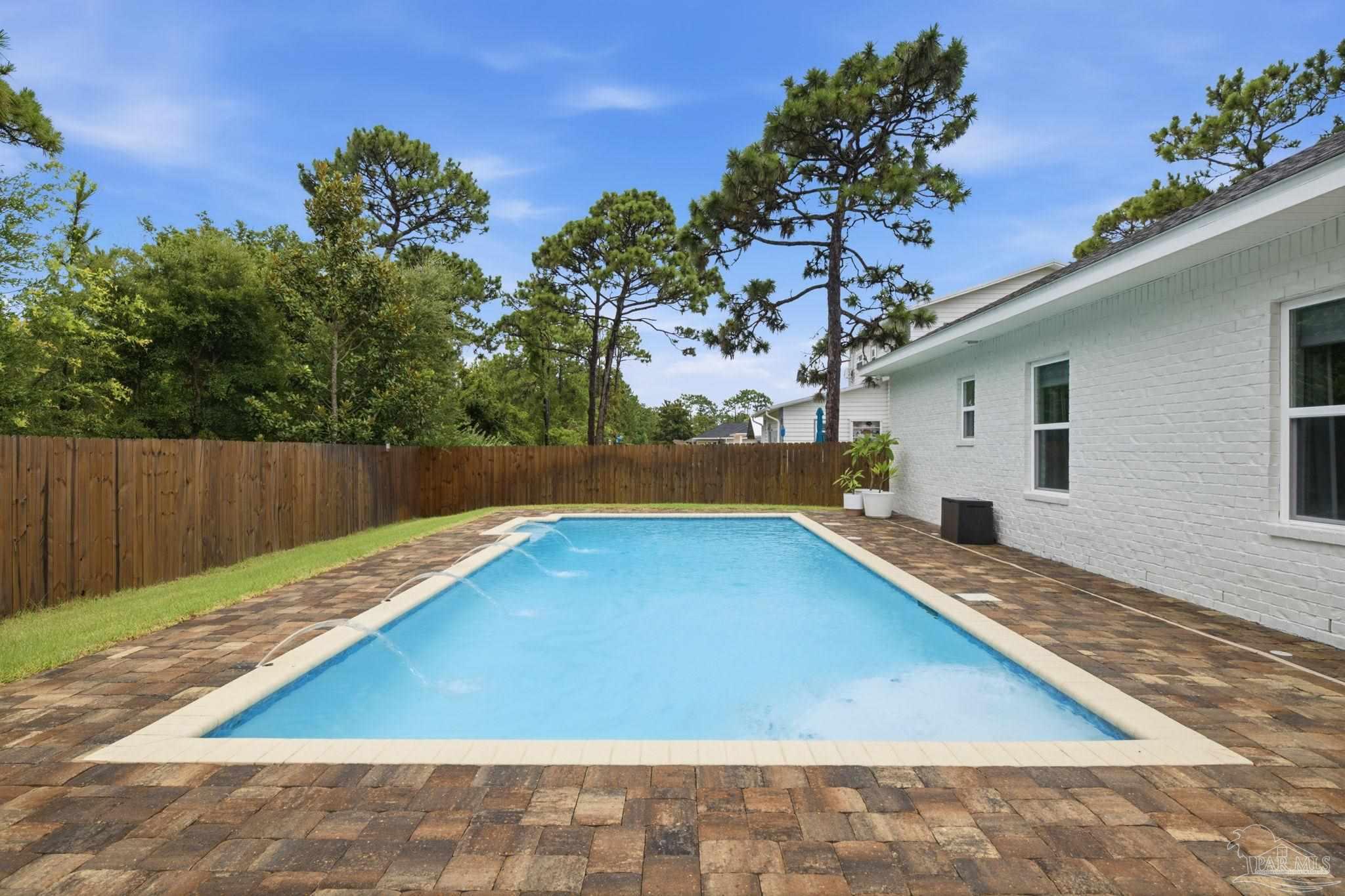 1602 Ponderosa Dr