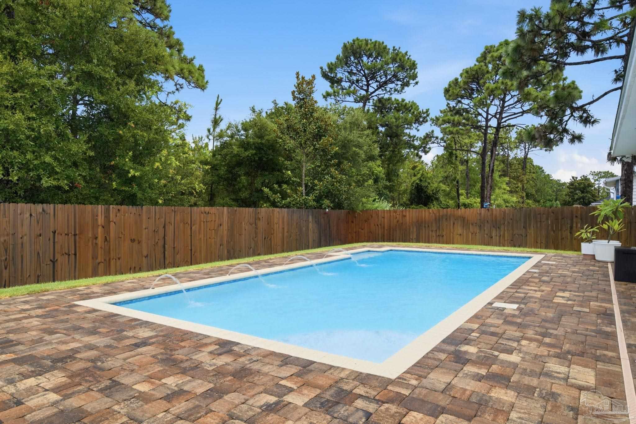 1602 Ponderosa Dr