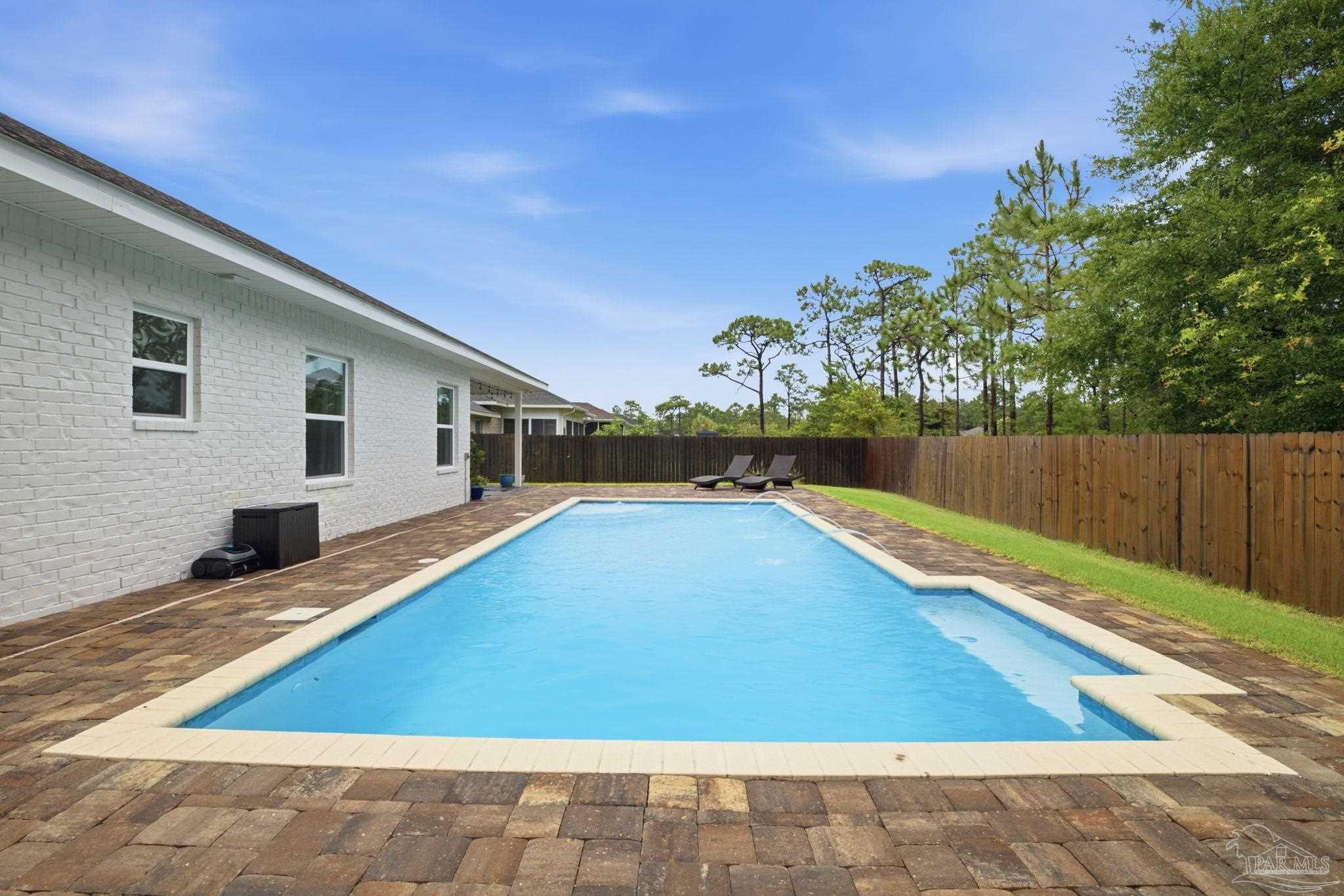 1602 Ponderosa Dr