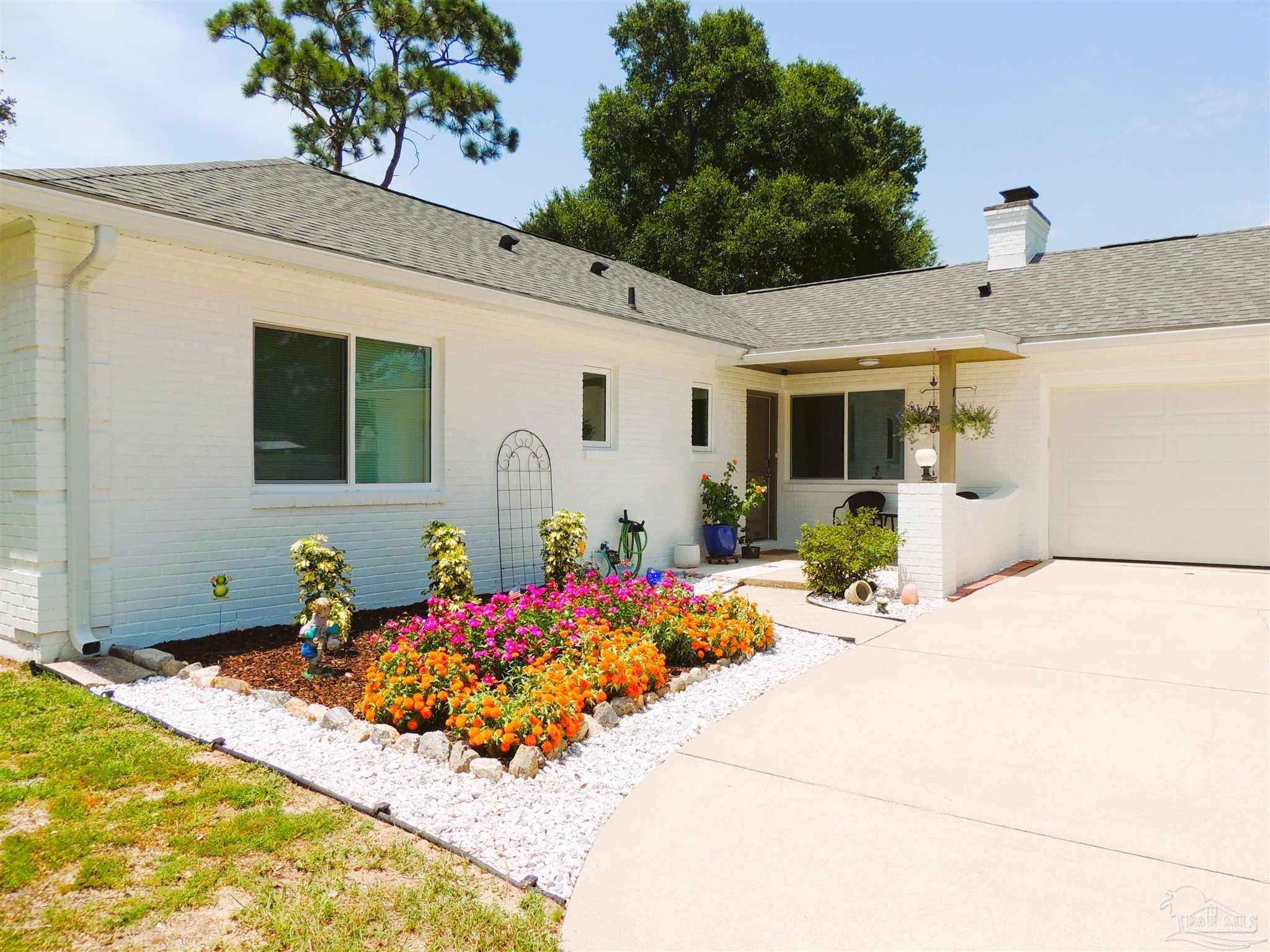 4050 Lynn Ora Dr