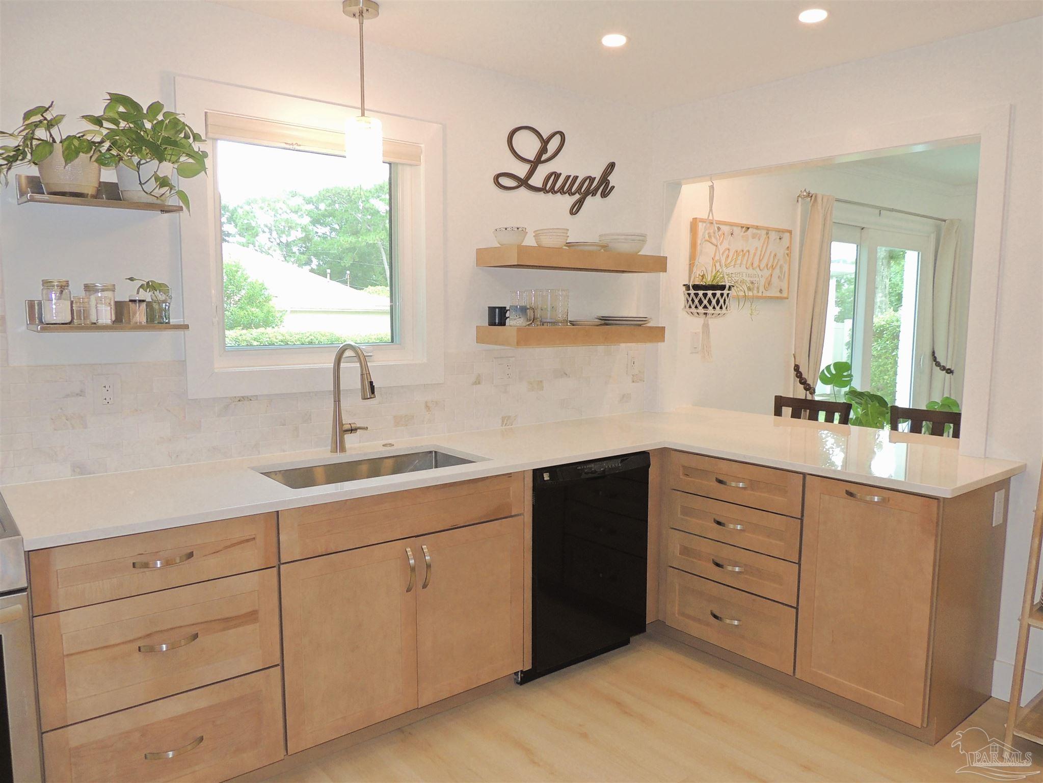 4050 Lynn Ora Dr