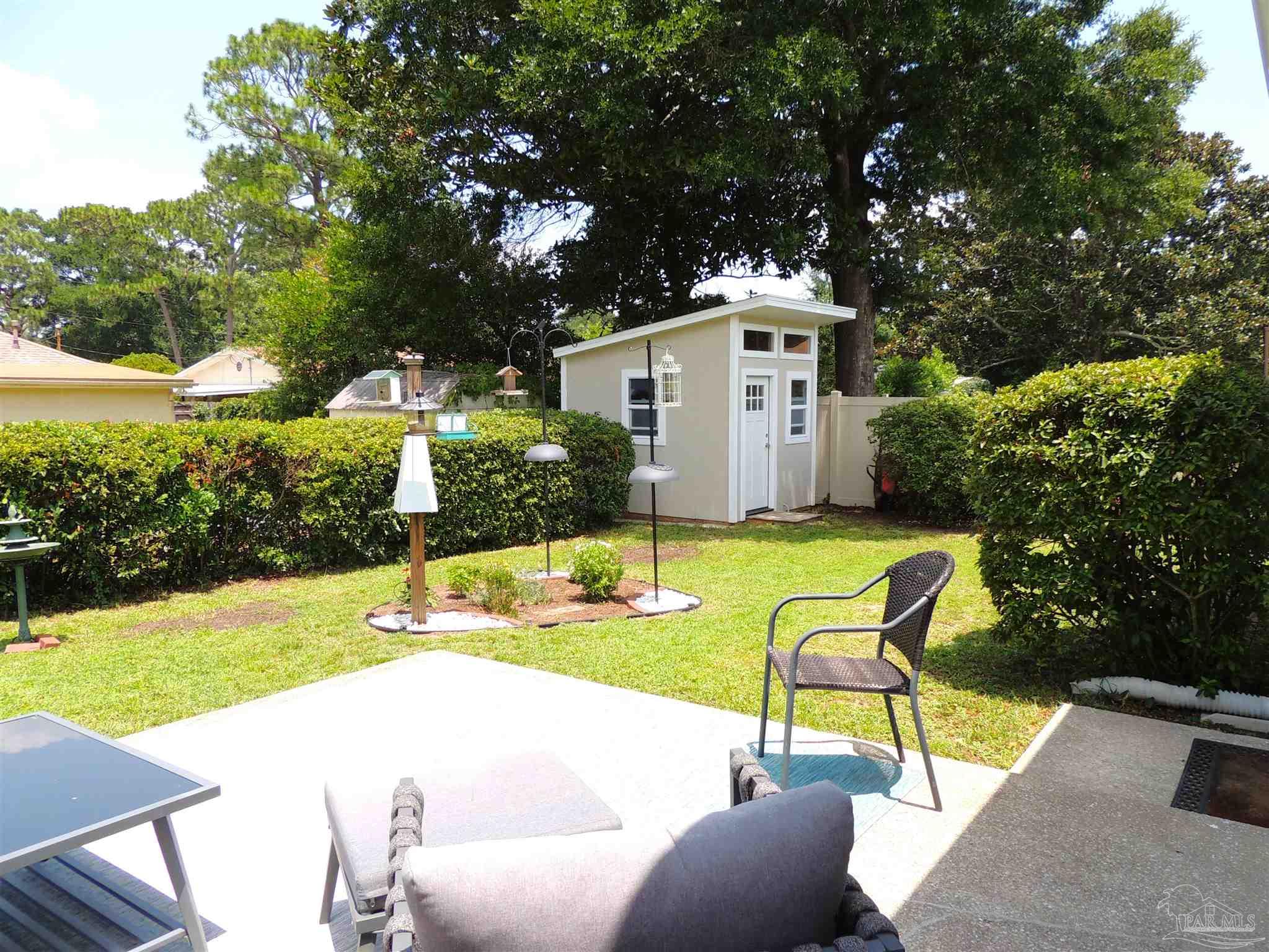 4050 Lynn Ora Dr