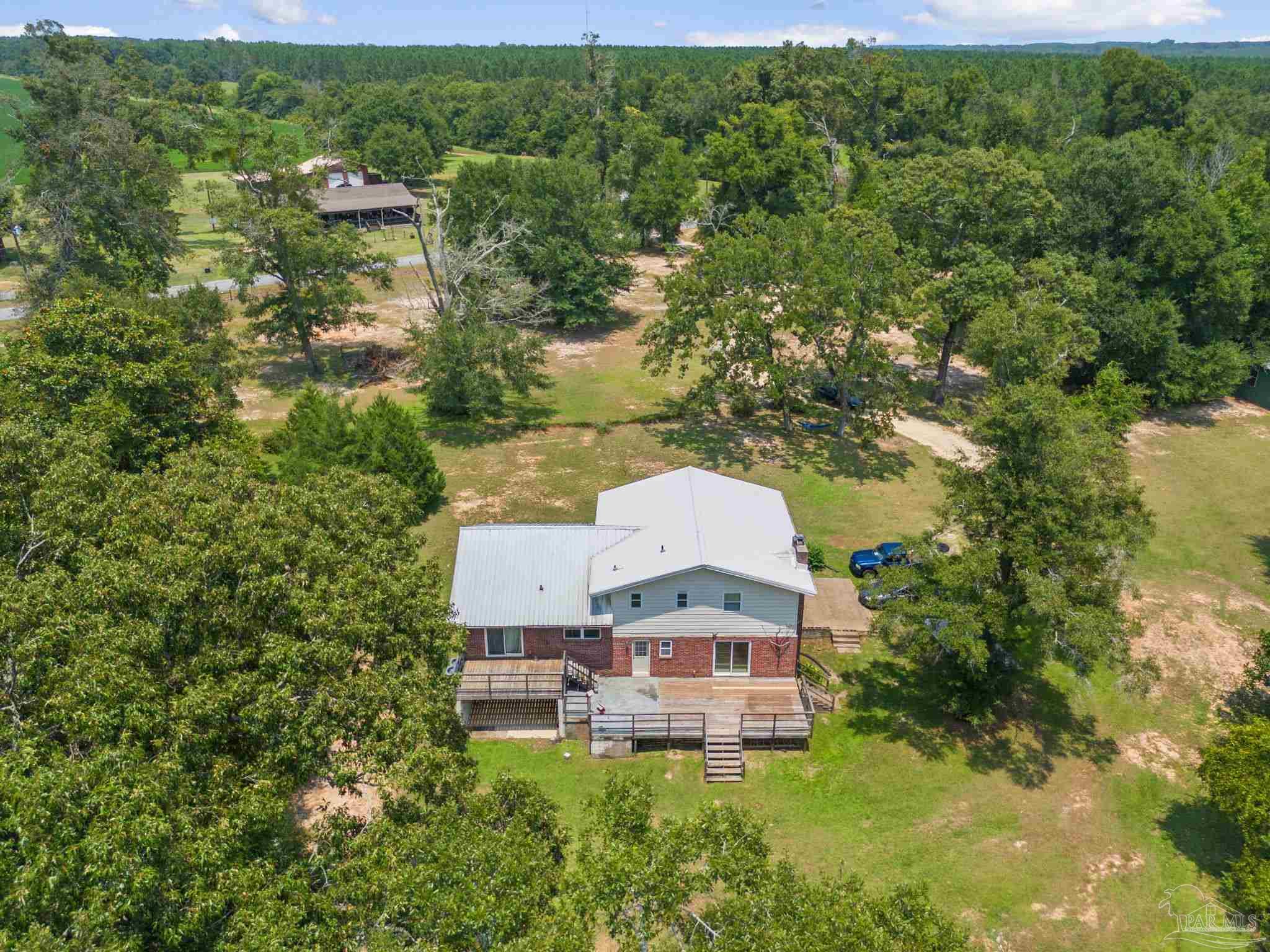 5875 Hall Rd
