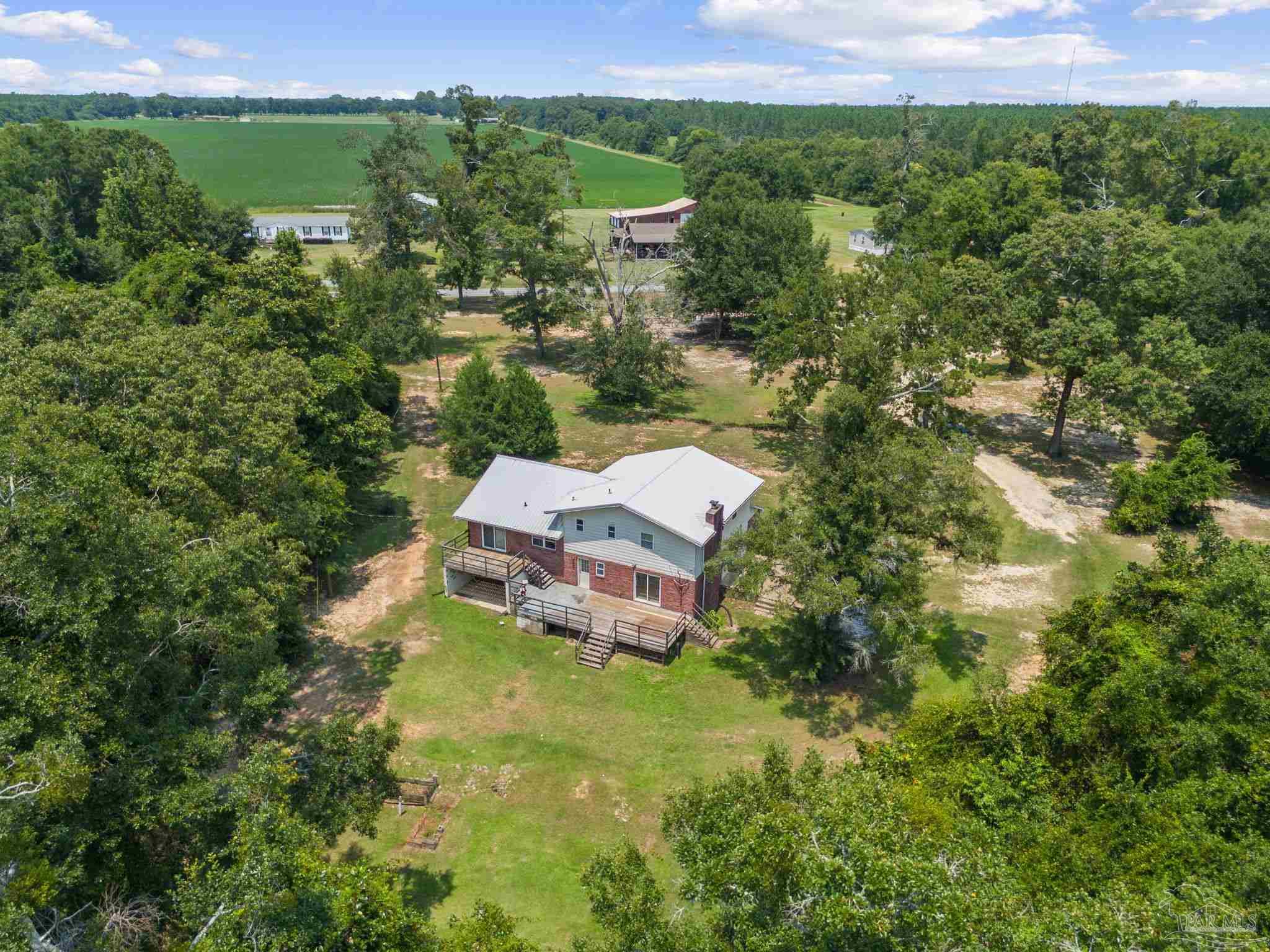 5875 Hall Rd
