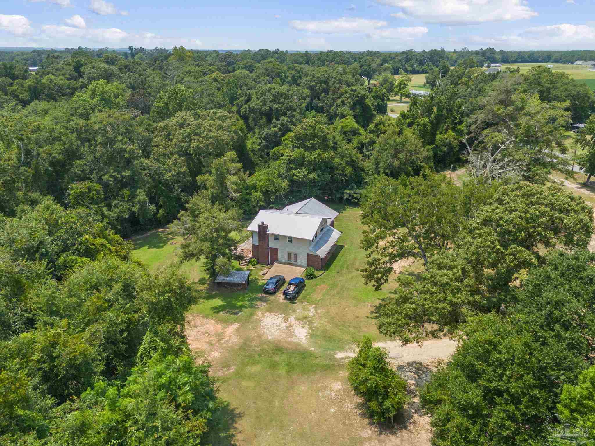 5875 Hall Rd