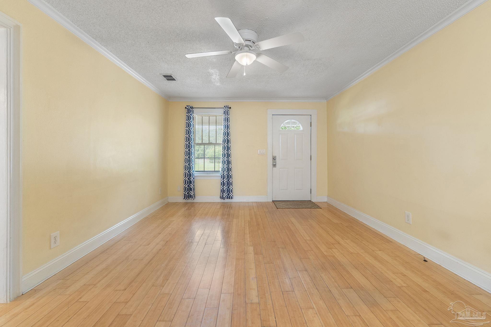 1004 Decatur Ave