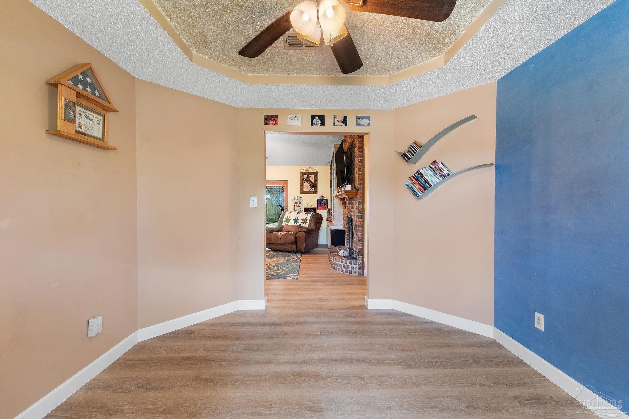 1305 Little Creek Cir