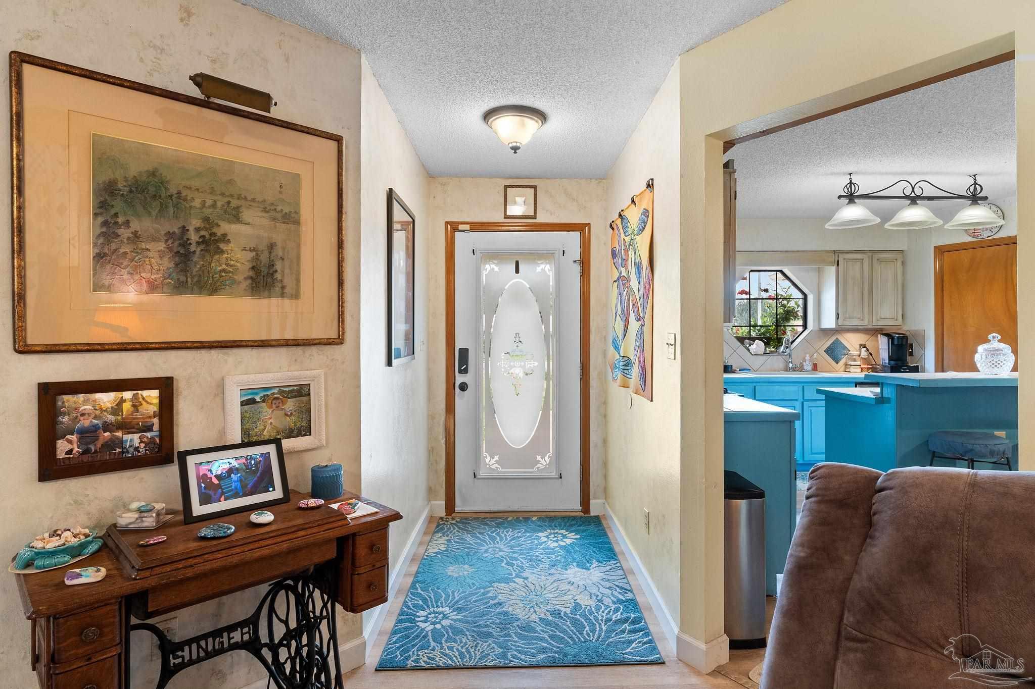 1305 Little Creek Cir